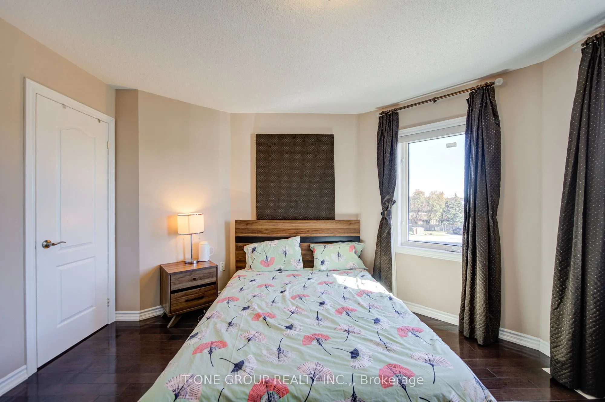 9133 Bayview Avenue #85