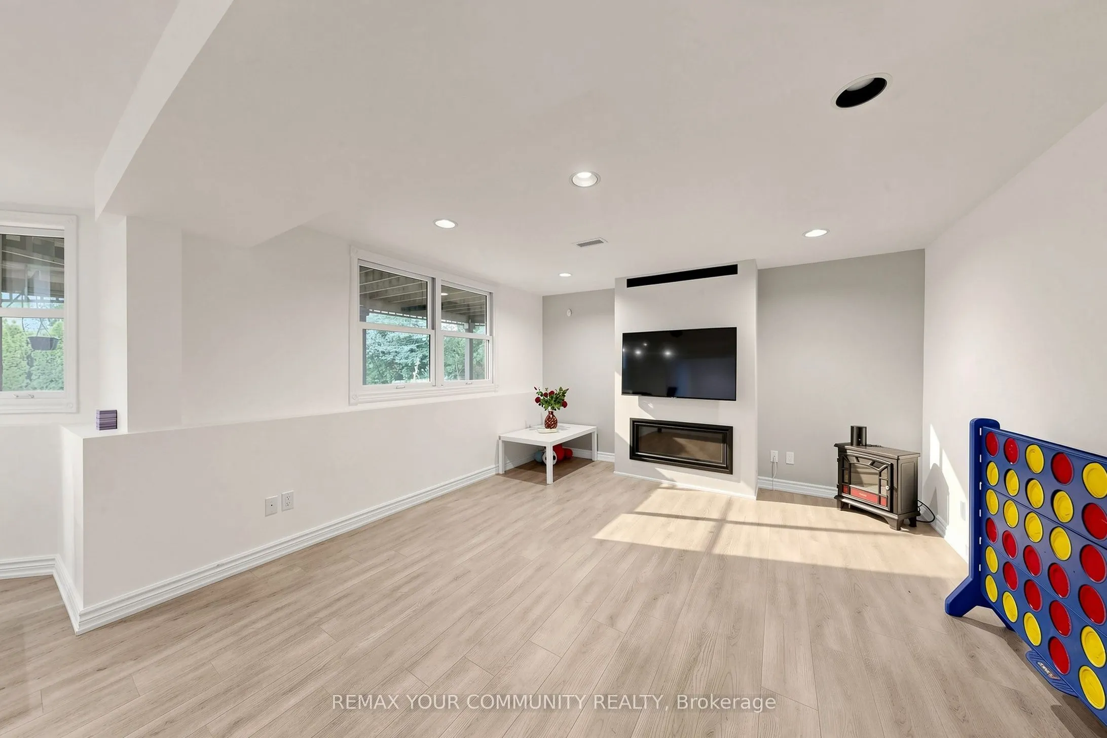 6 Bombay Court