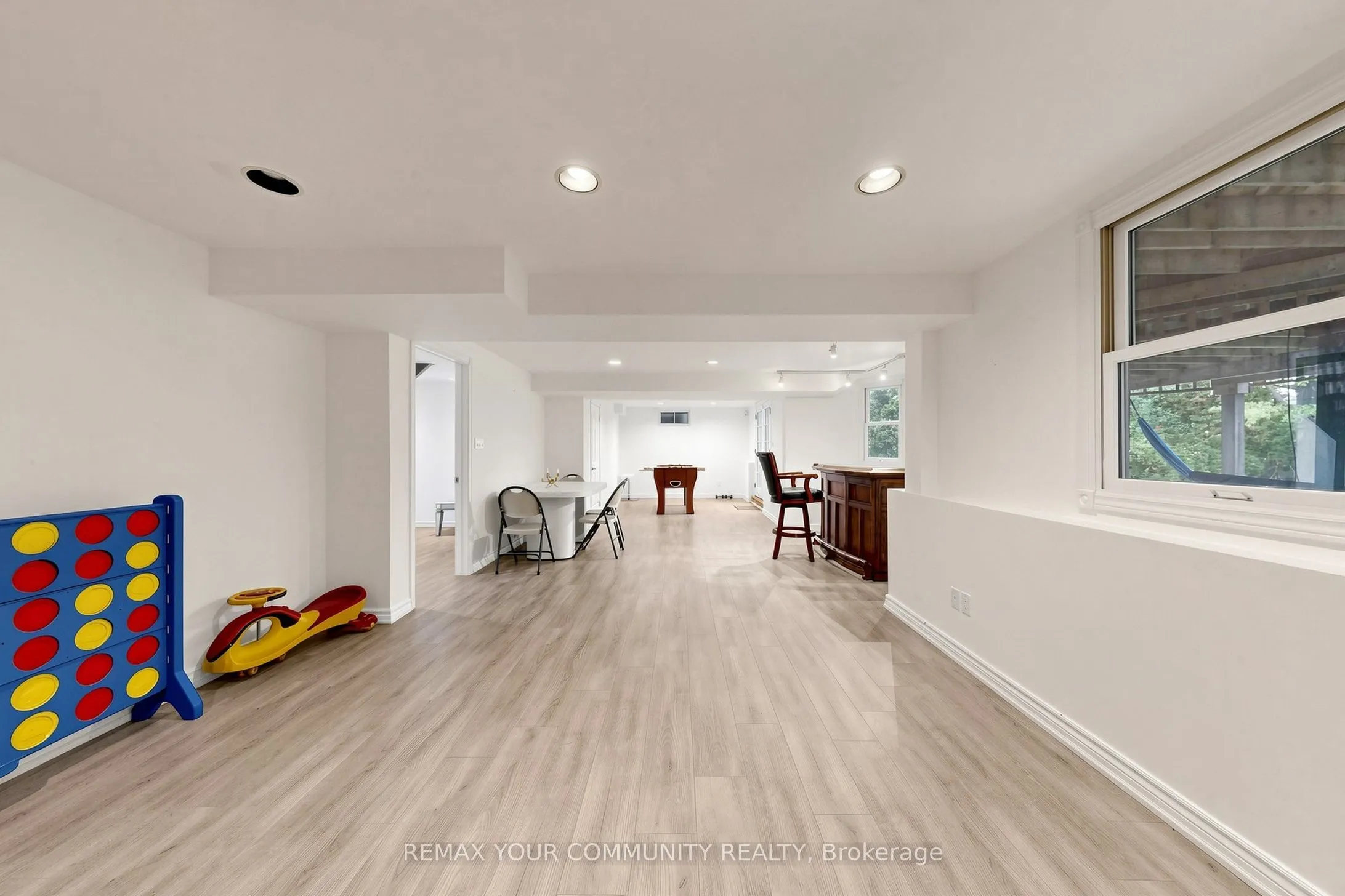 6 Bombay Court