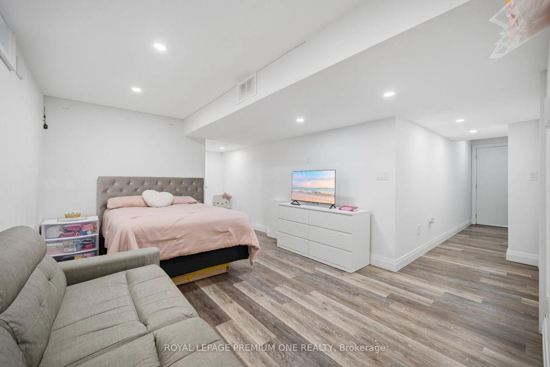 108 Gwillimbury Drive