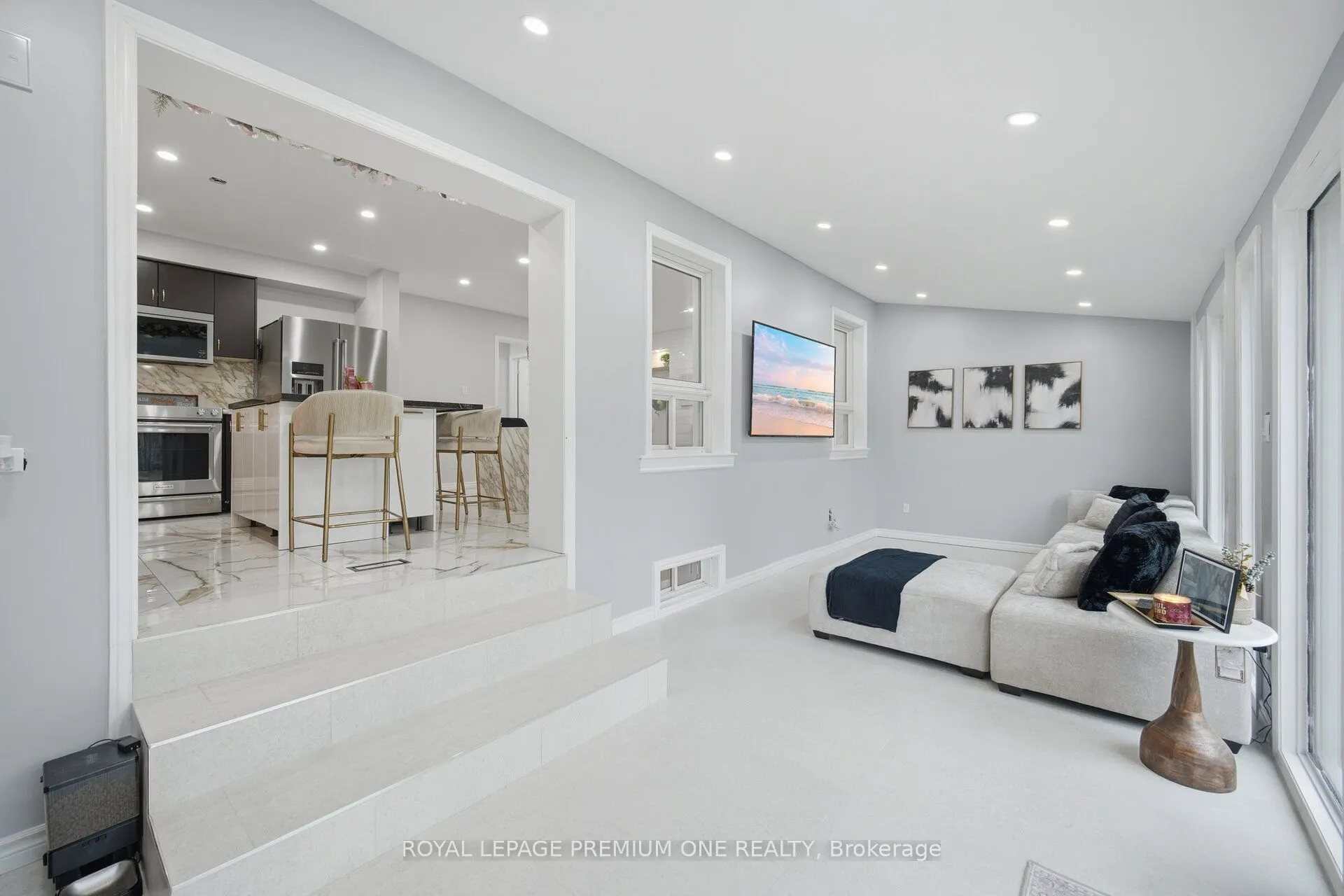 108 Gwillimbury Drive