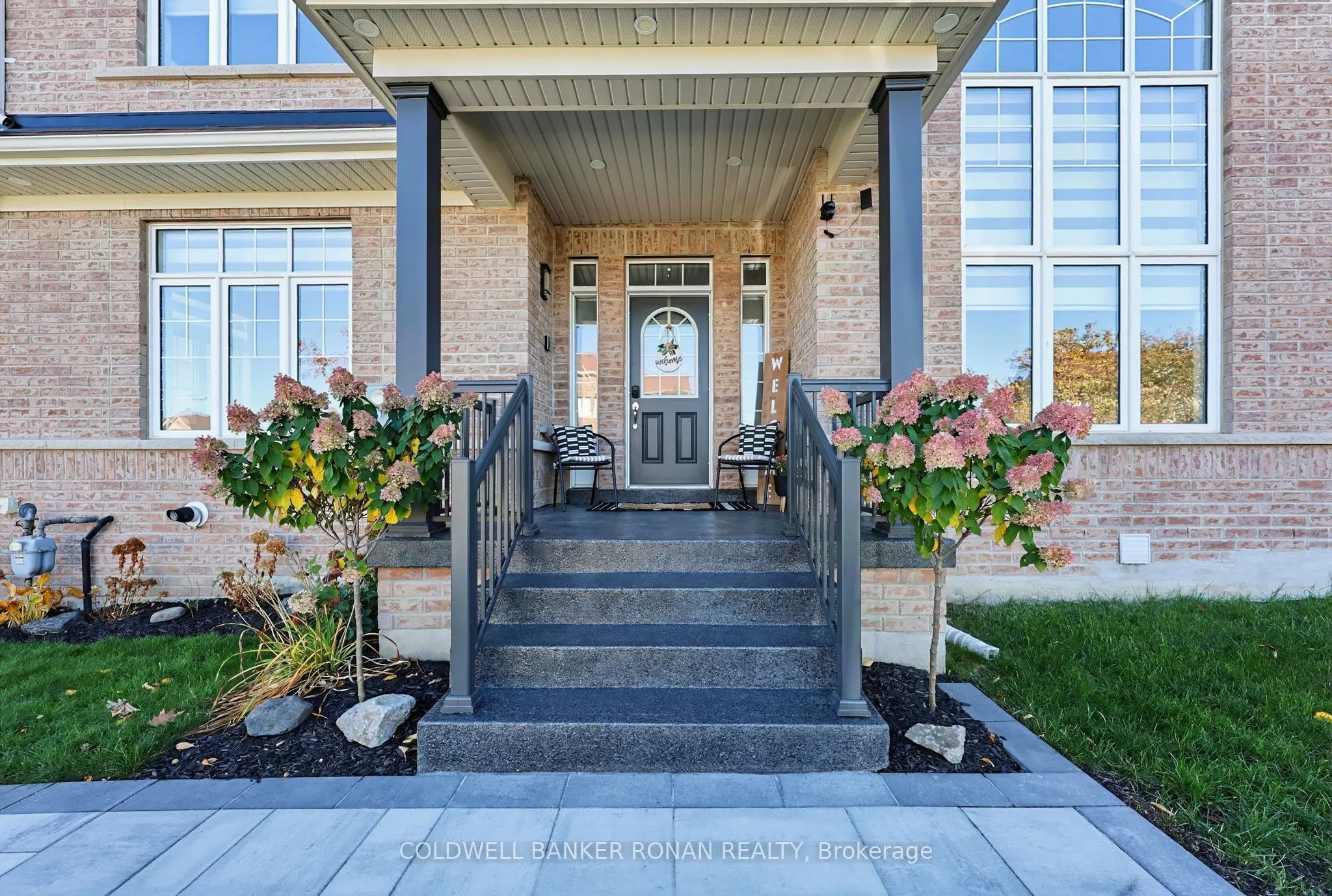 16 Hawke Crescent