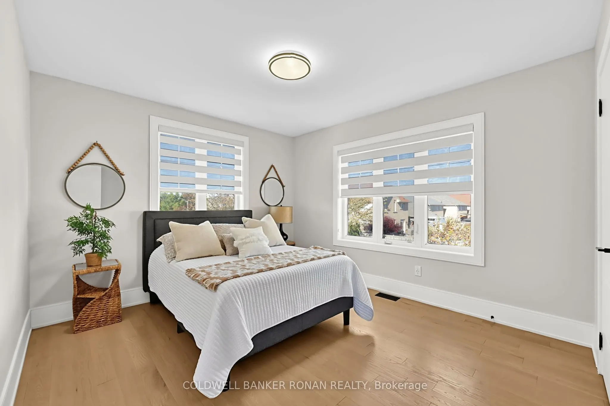 16 Hawke Crescent