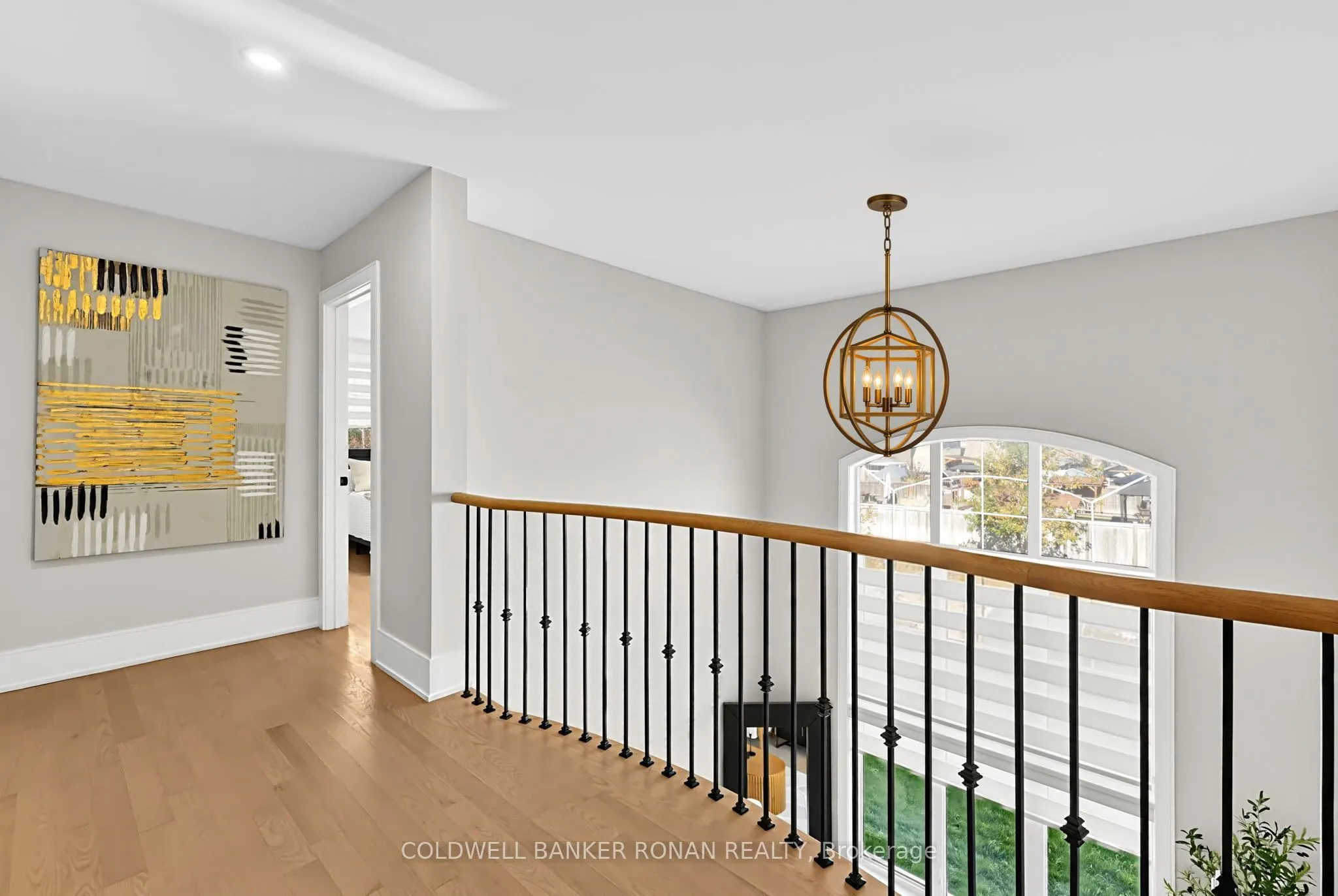 16 Hawke Crescent