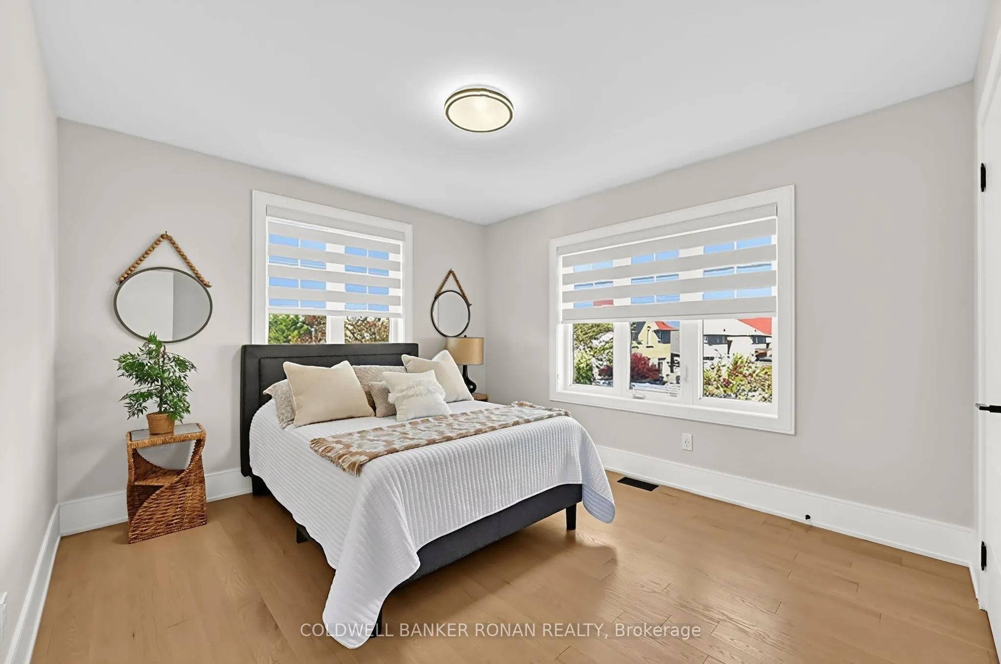 16 Hawke Crescent