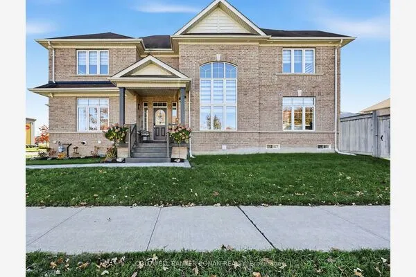 16 Hawke Crescent