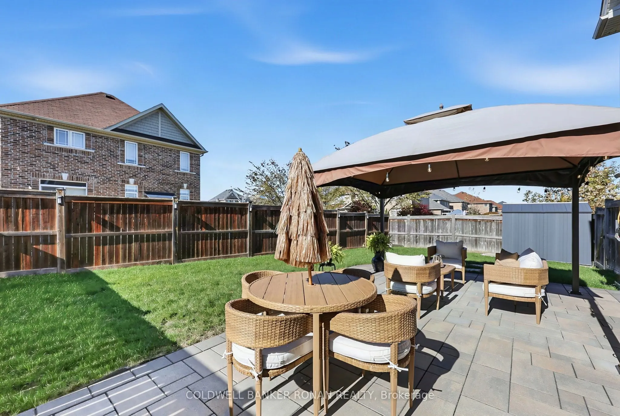 16 Hawke Crescent