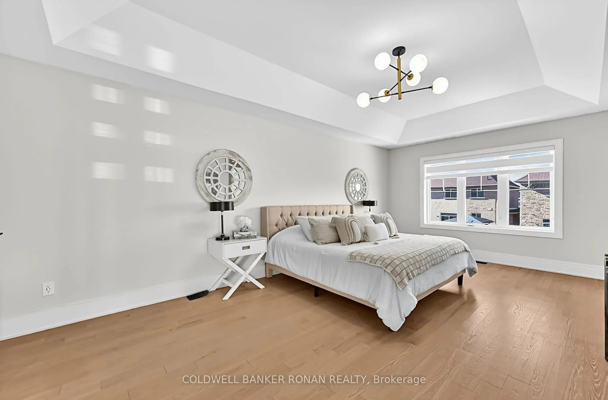 16 Hawke Crescent