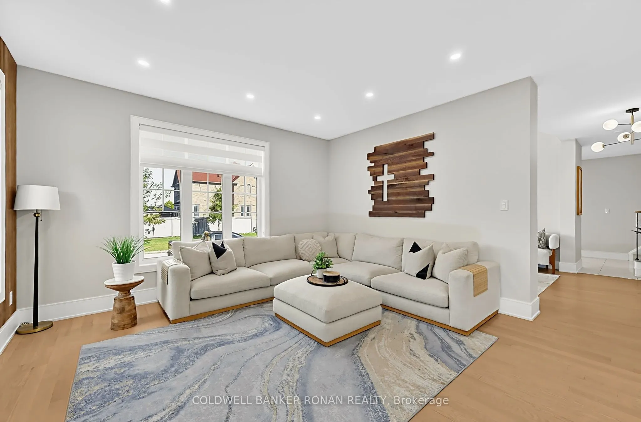 16 Hawke Crescent