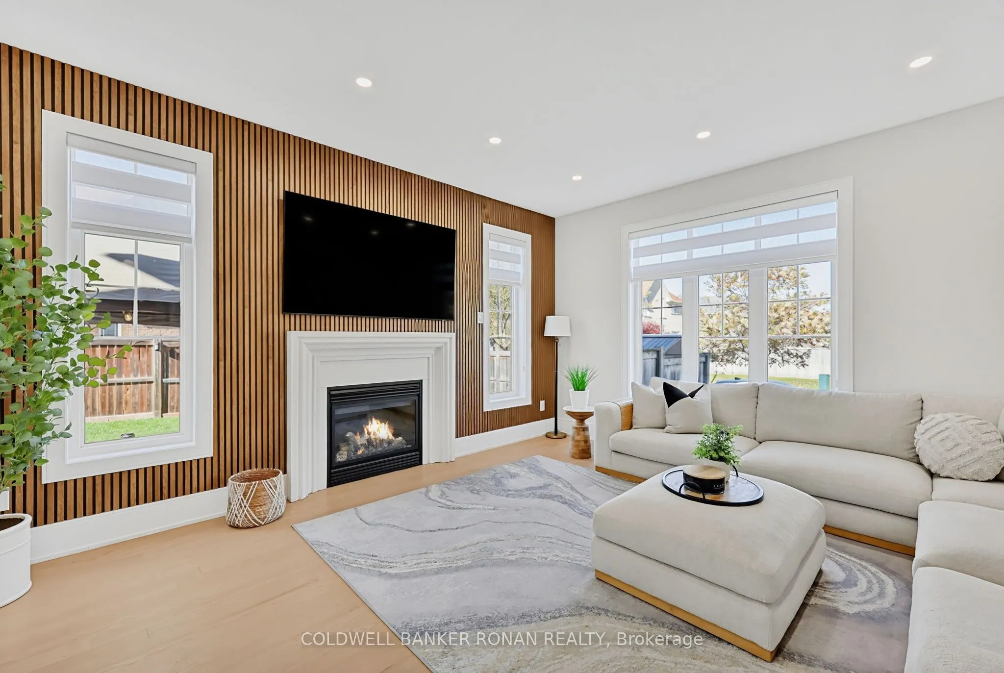 16 Hawke Crescent