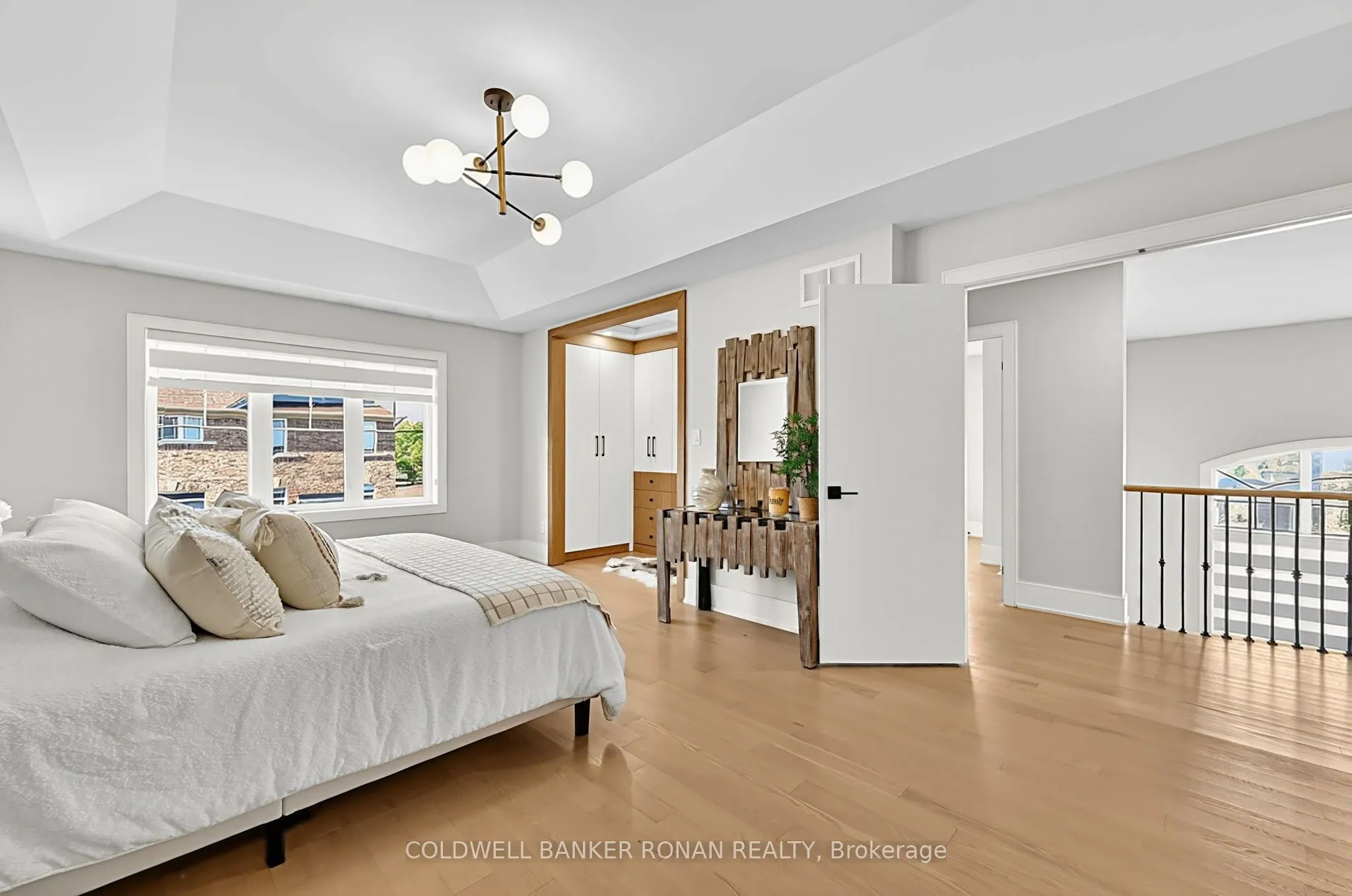 16 Hawke Crescent