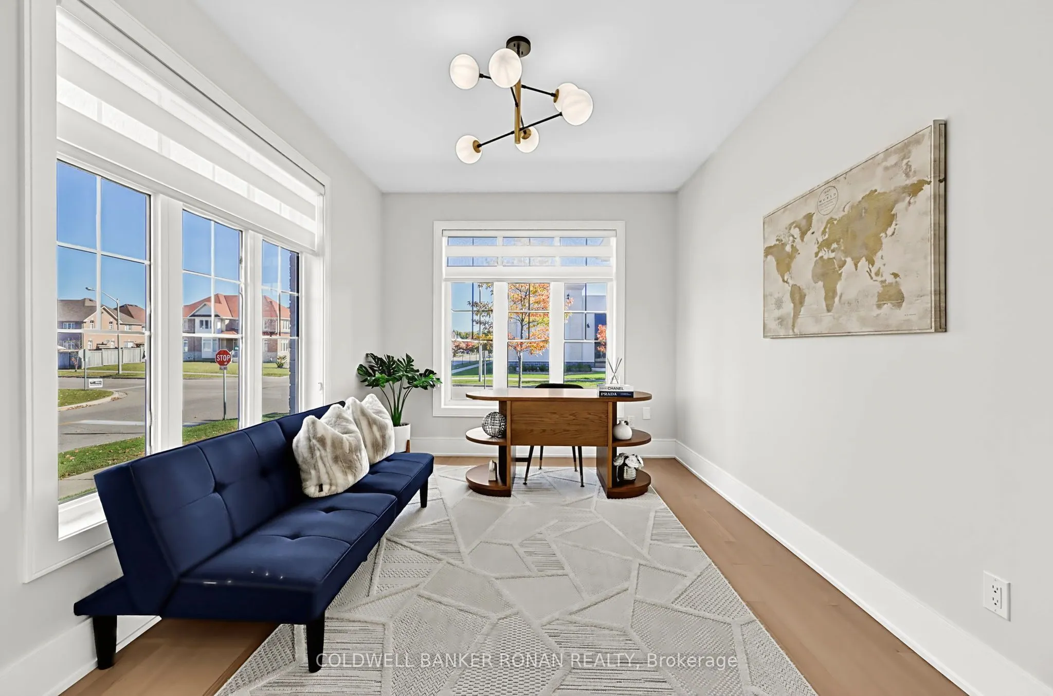16 Hawke Crescent