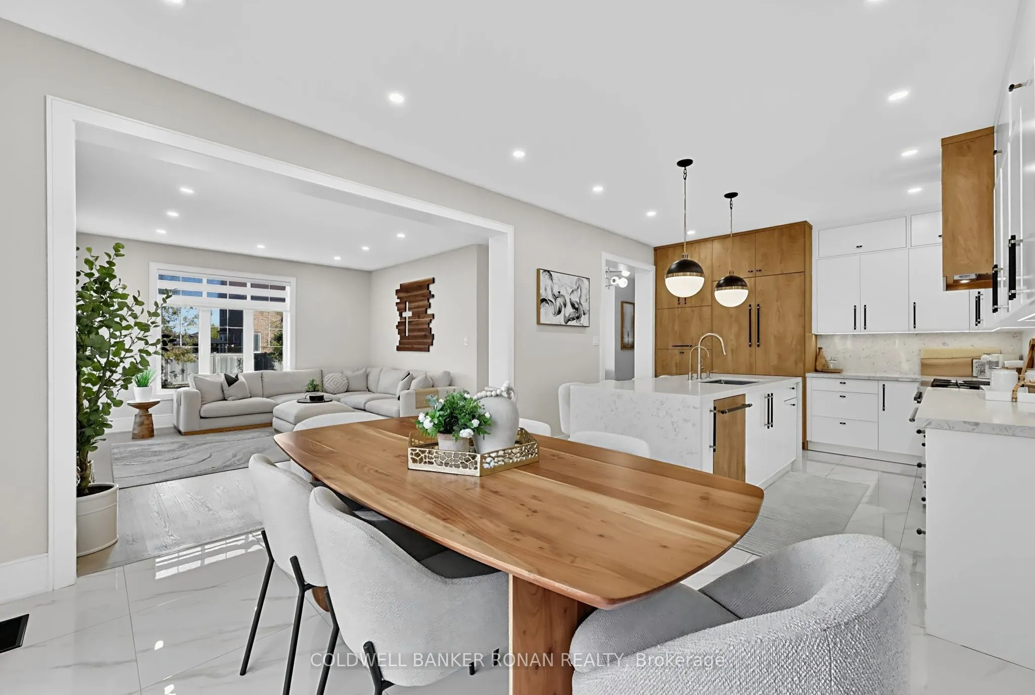 16 Hawke Crescent