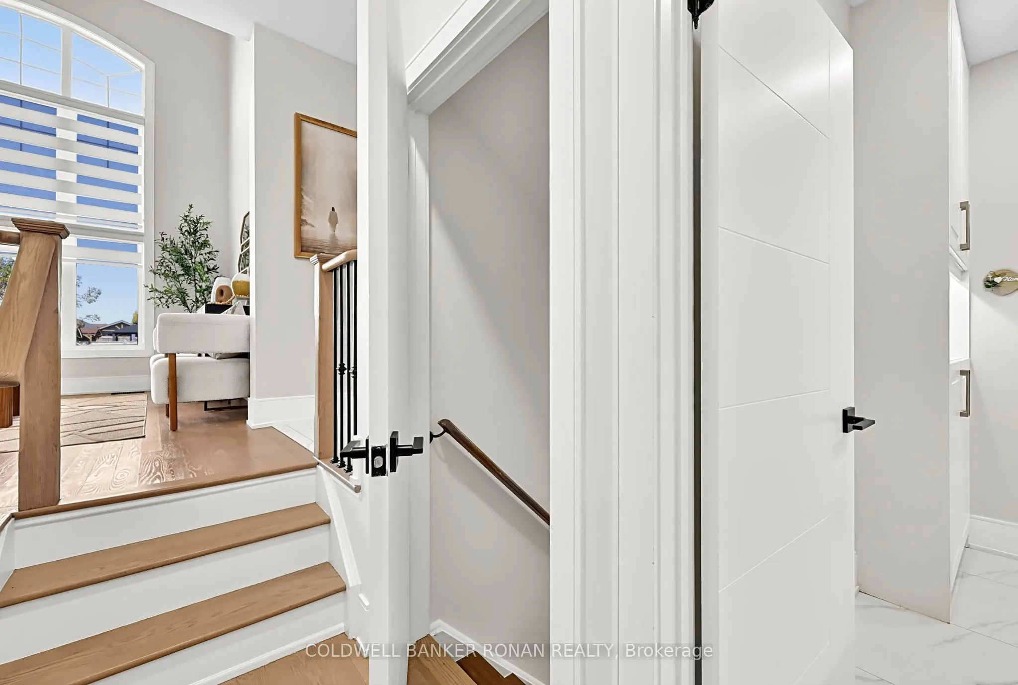 16 Hawke Crescent
