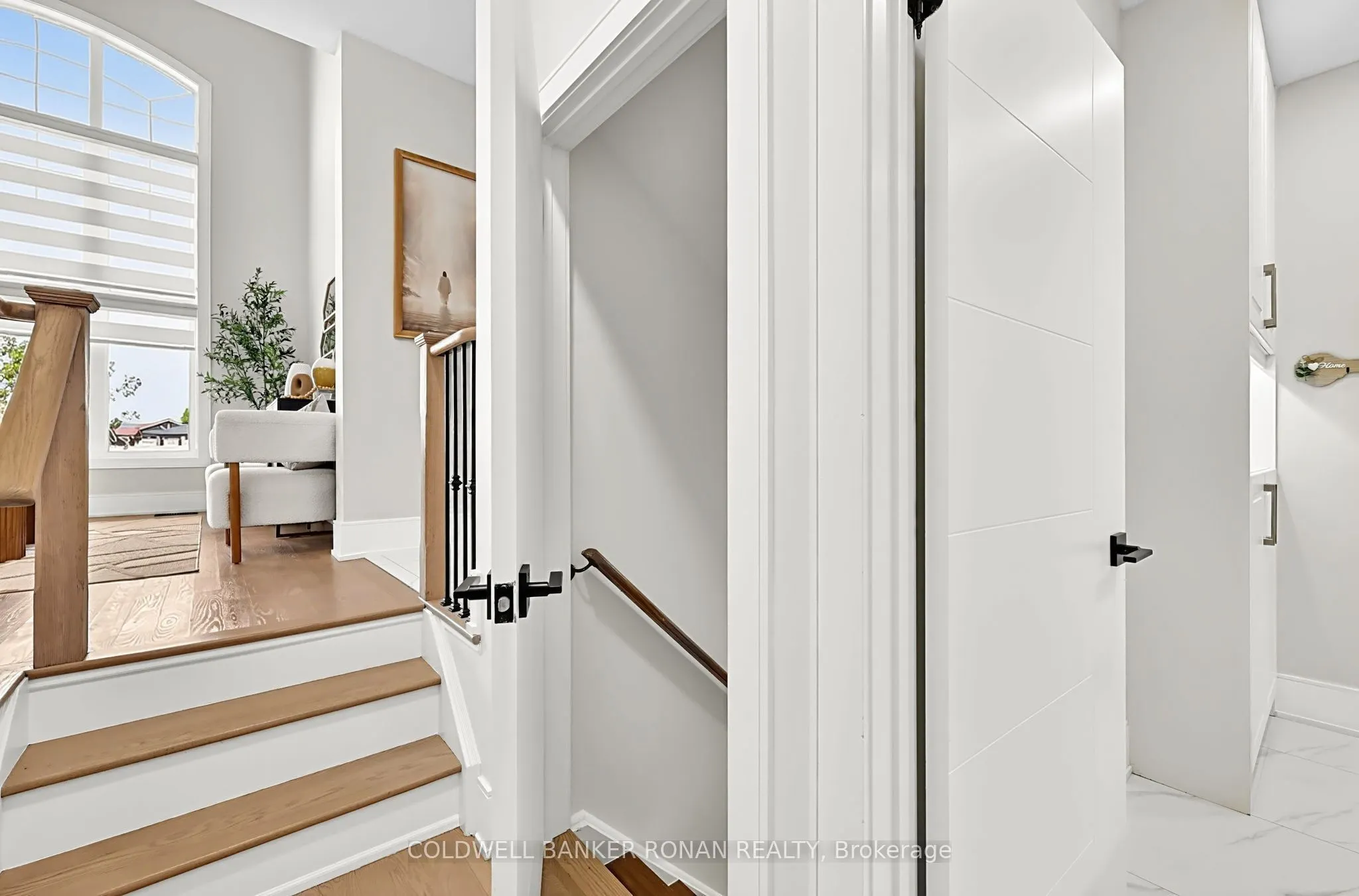 16 Hawke Crescent