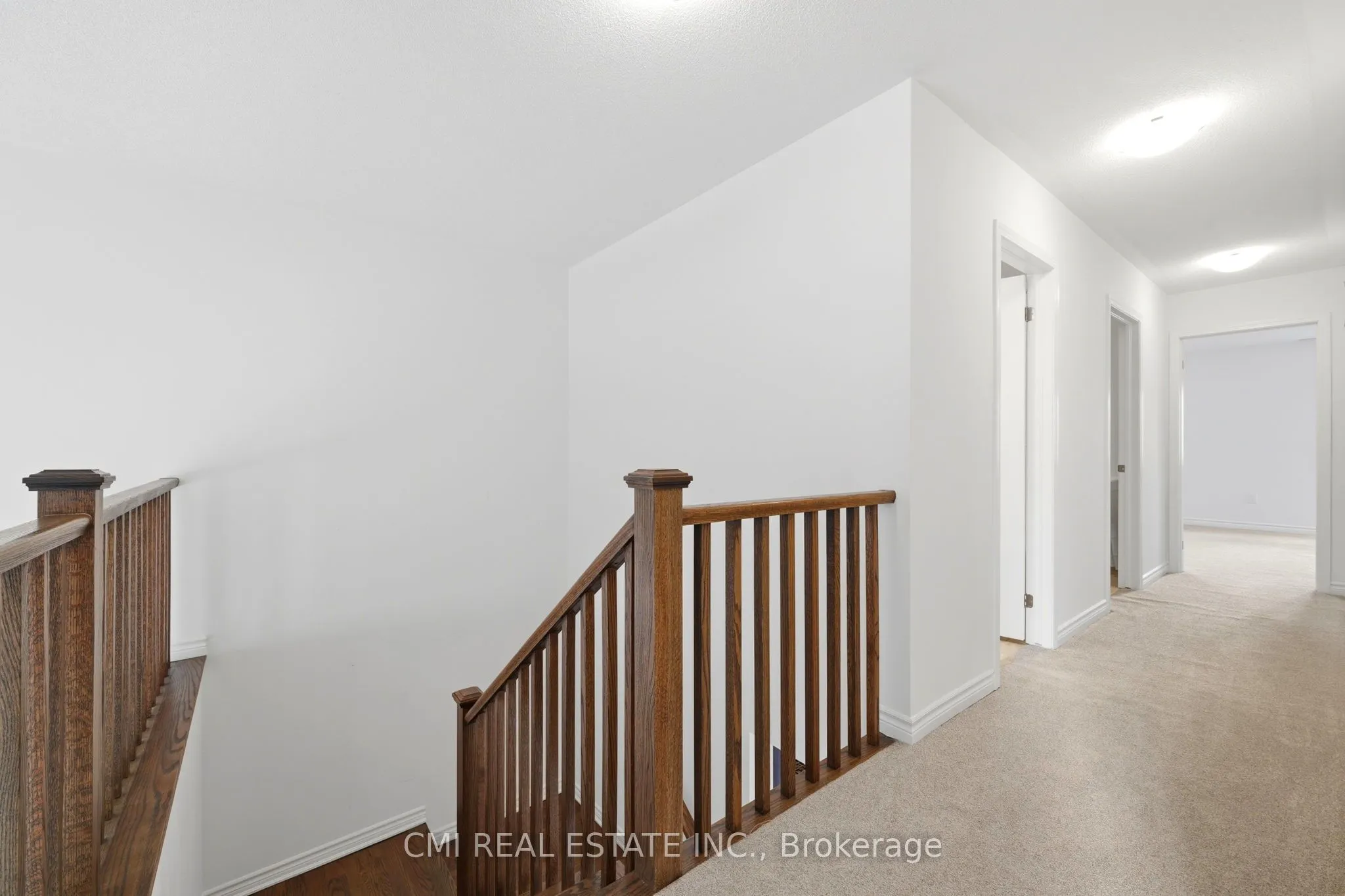 656 Newlove Street