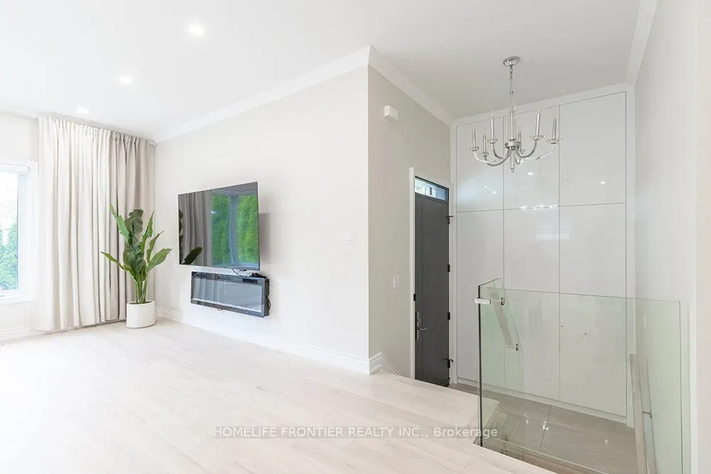 32 Davidson Road