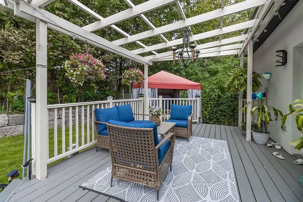 32 Davidson Road