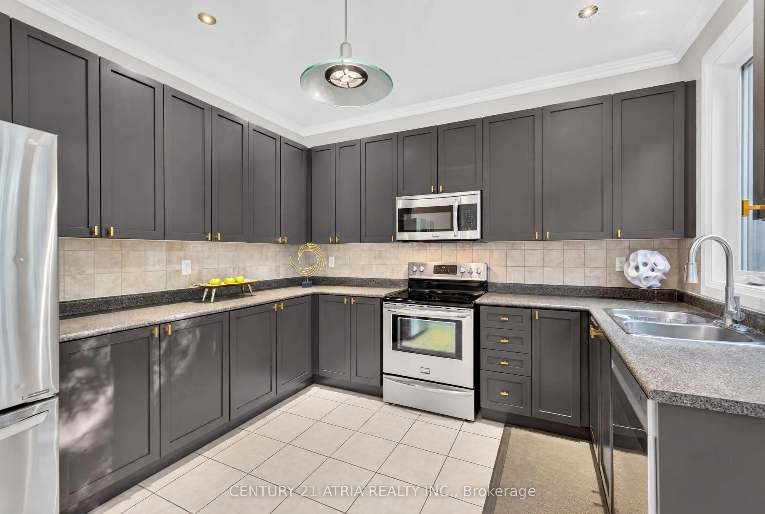 106 Wood Rim Drive