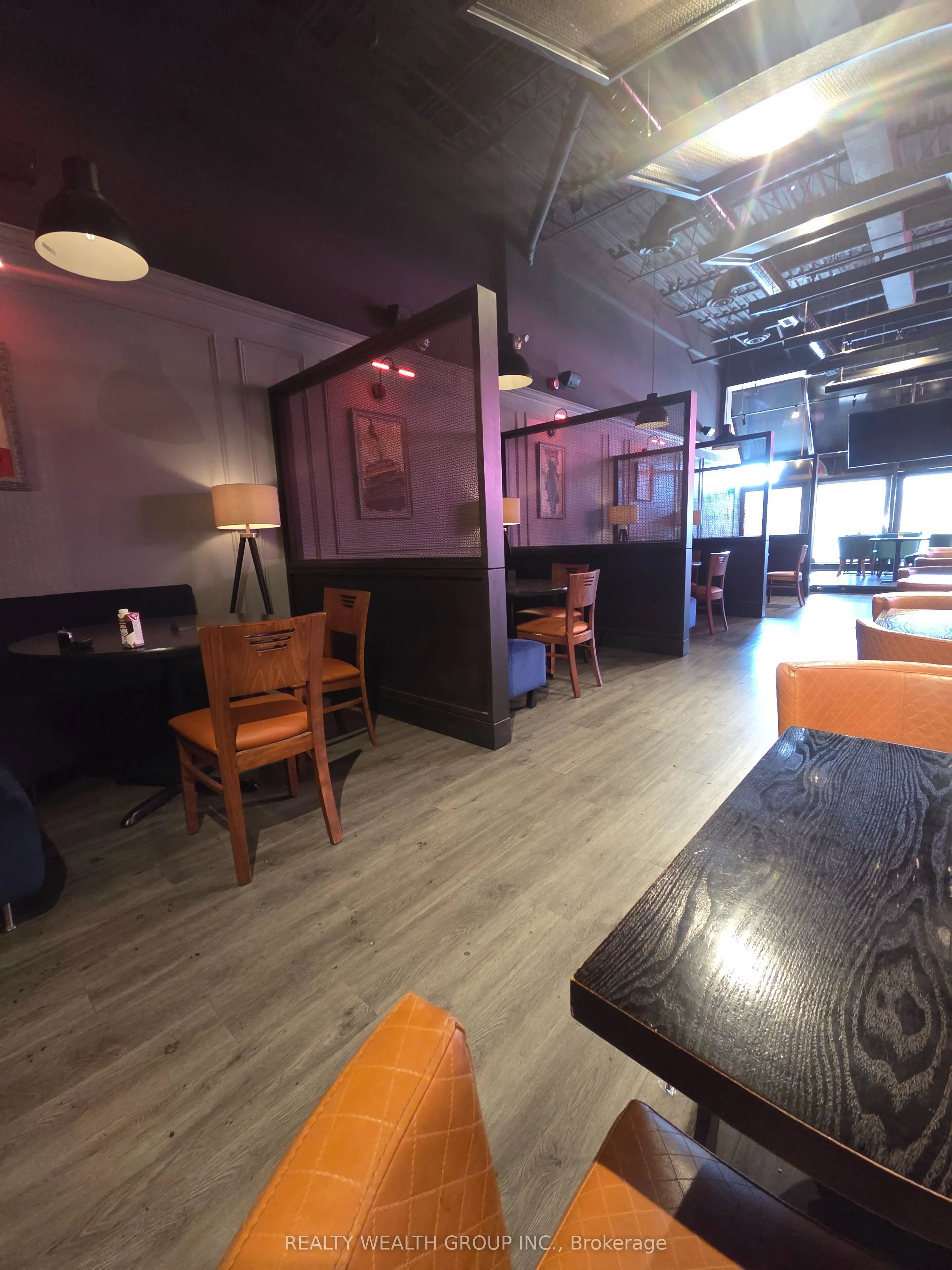 9737 Yonge Street #211