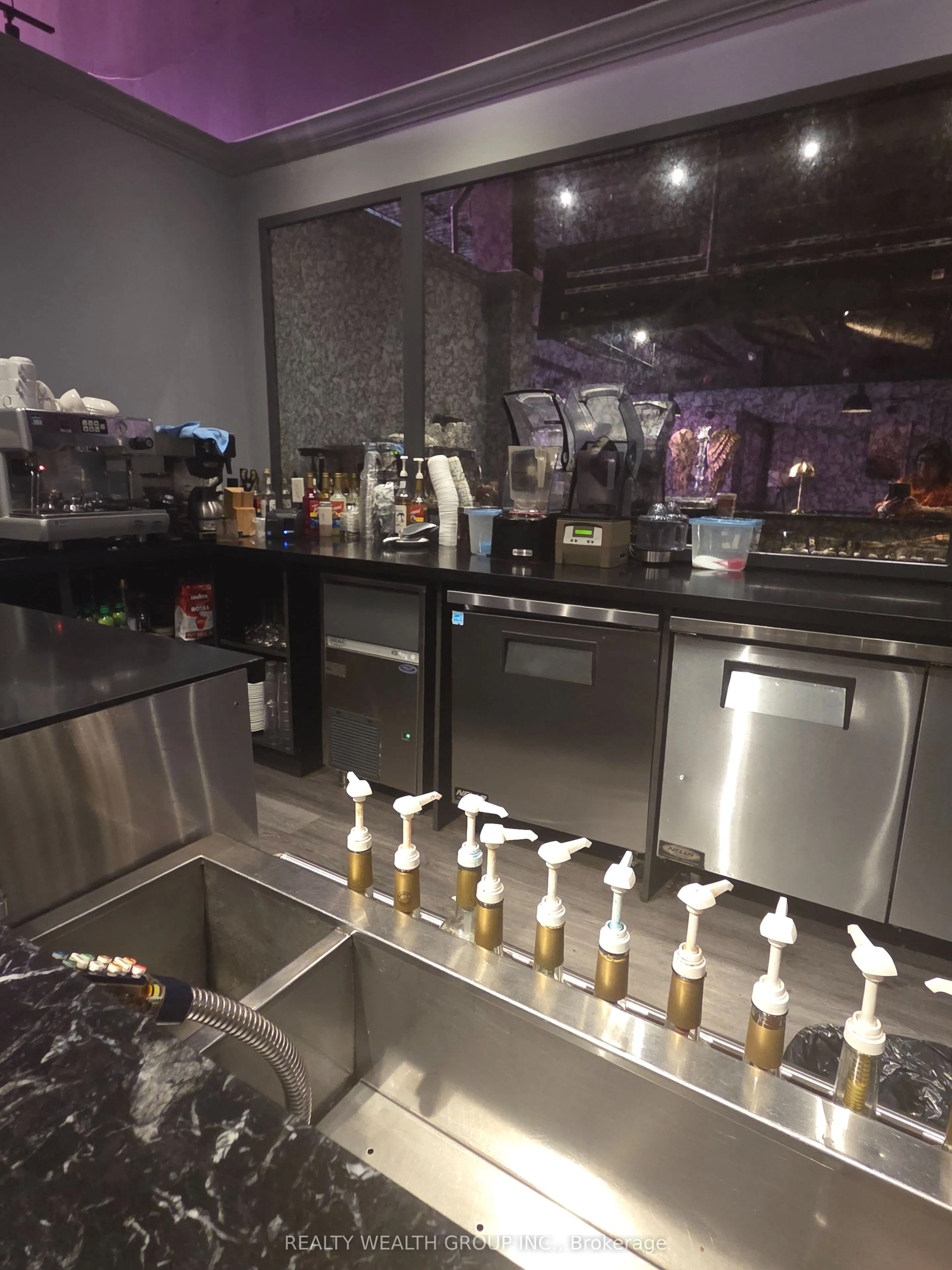 9737 Yonge Street #211