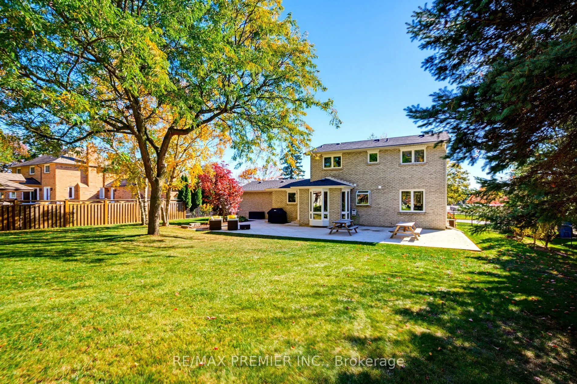 122 Hill Farm Road
