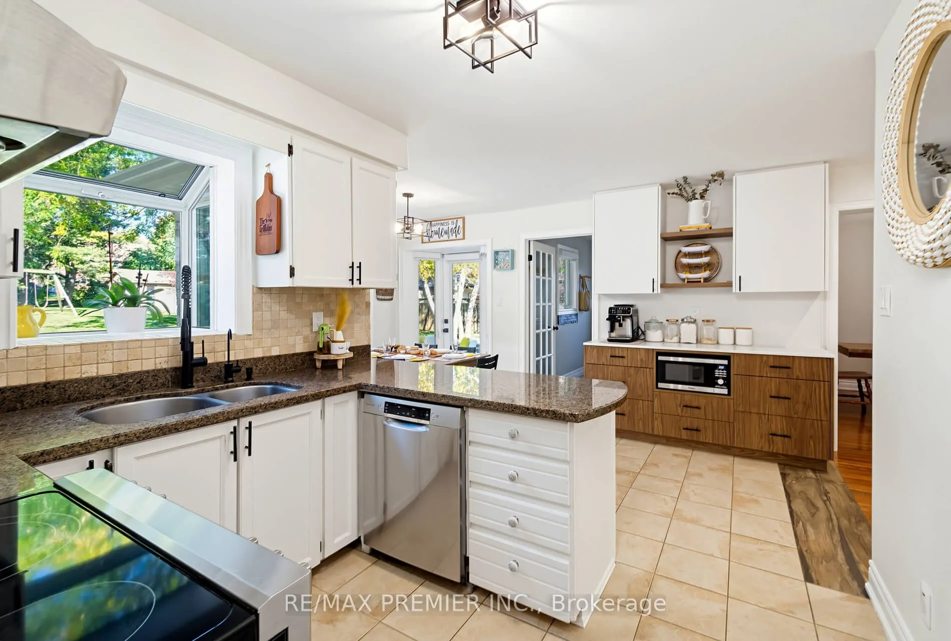 122 Hill Farm Road
