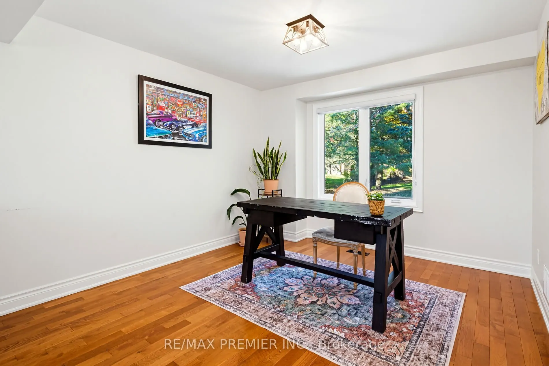 122 Hill Farm Road