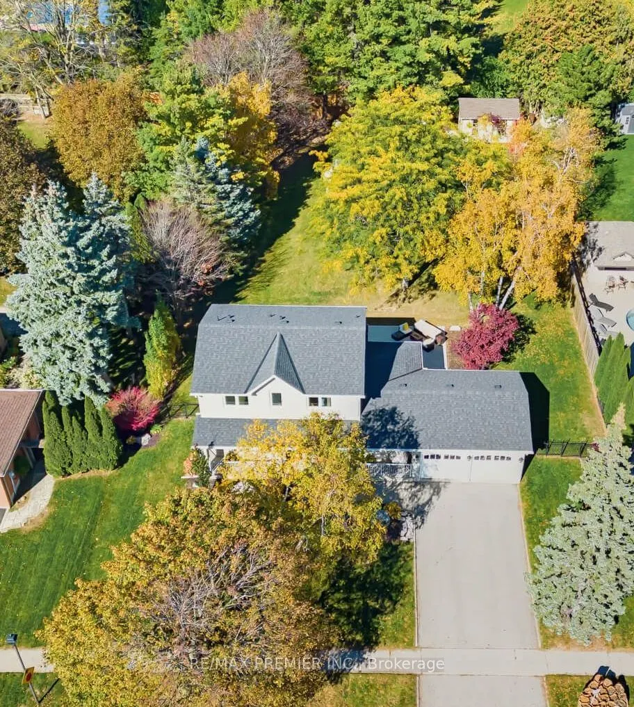 122 Hill Farm Road