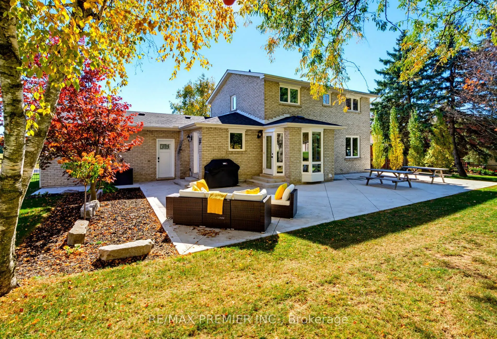 122 Hill Farm Road