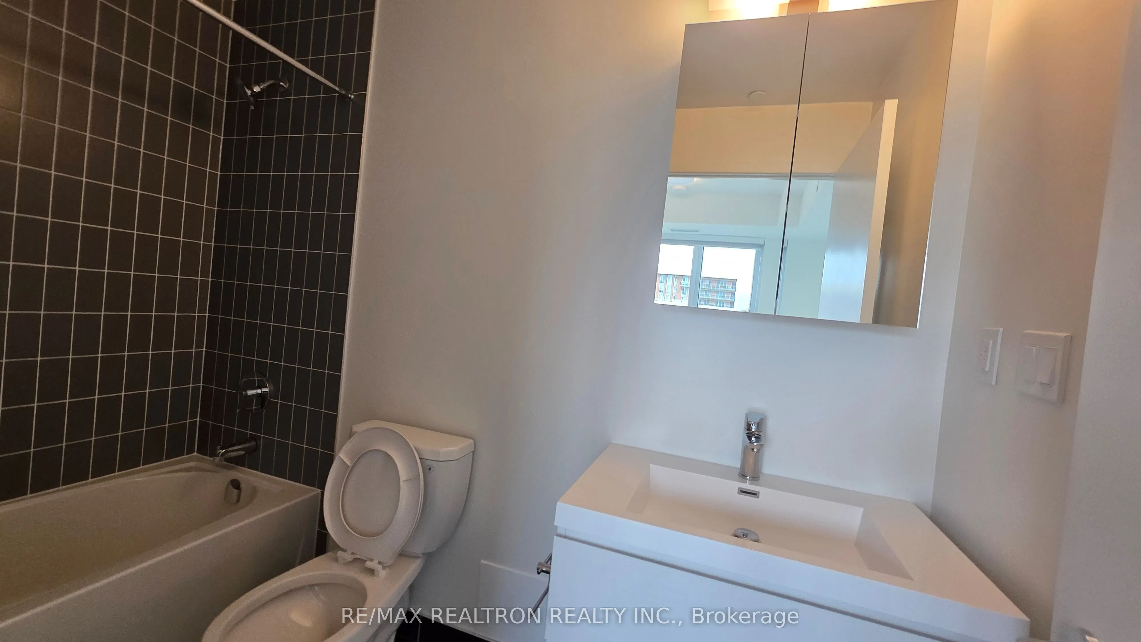38 Andre De Grasse Street #1309