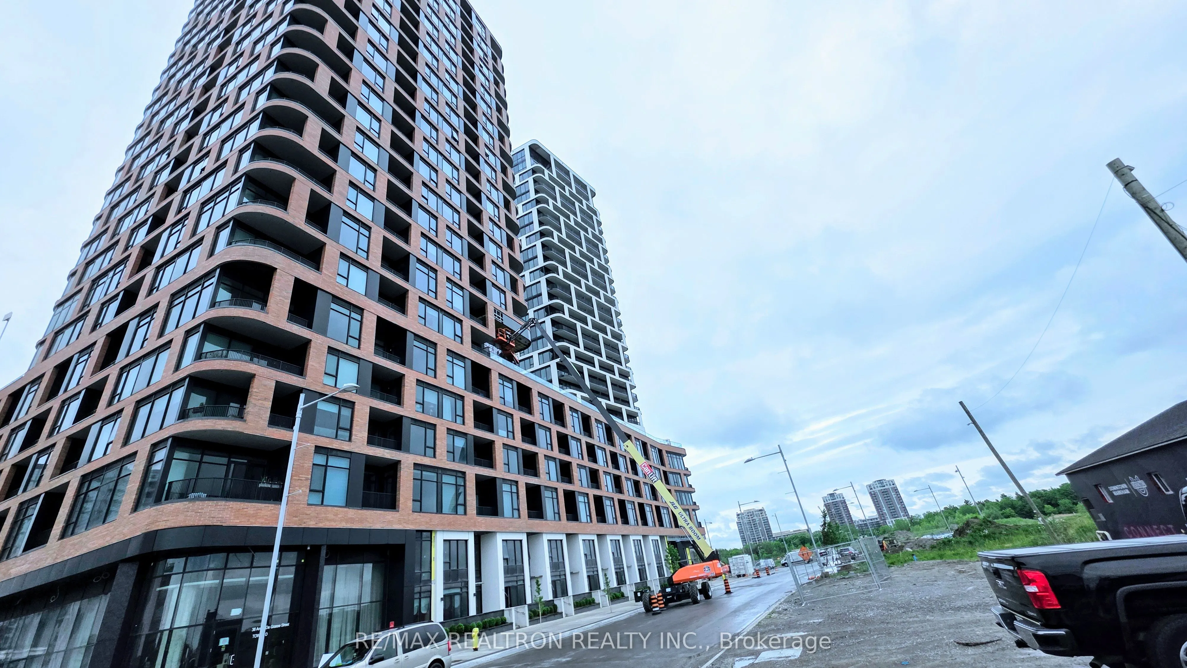 38 Andre De Grasse Street #1309
