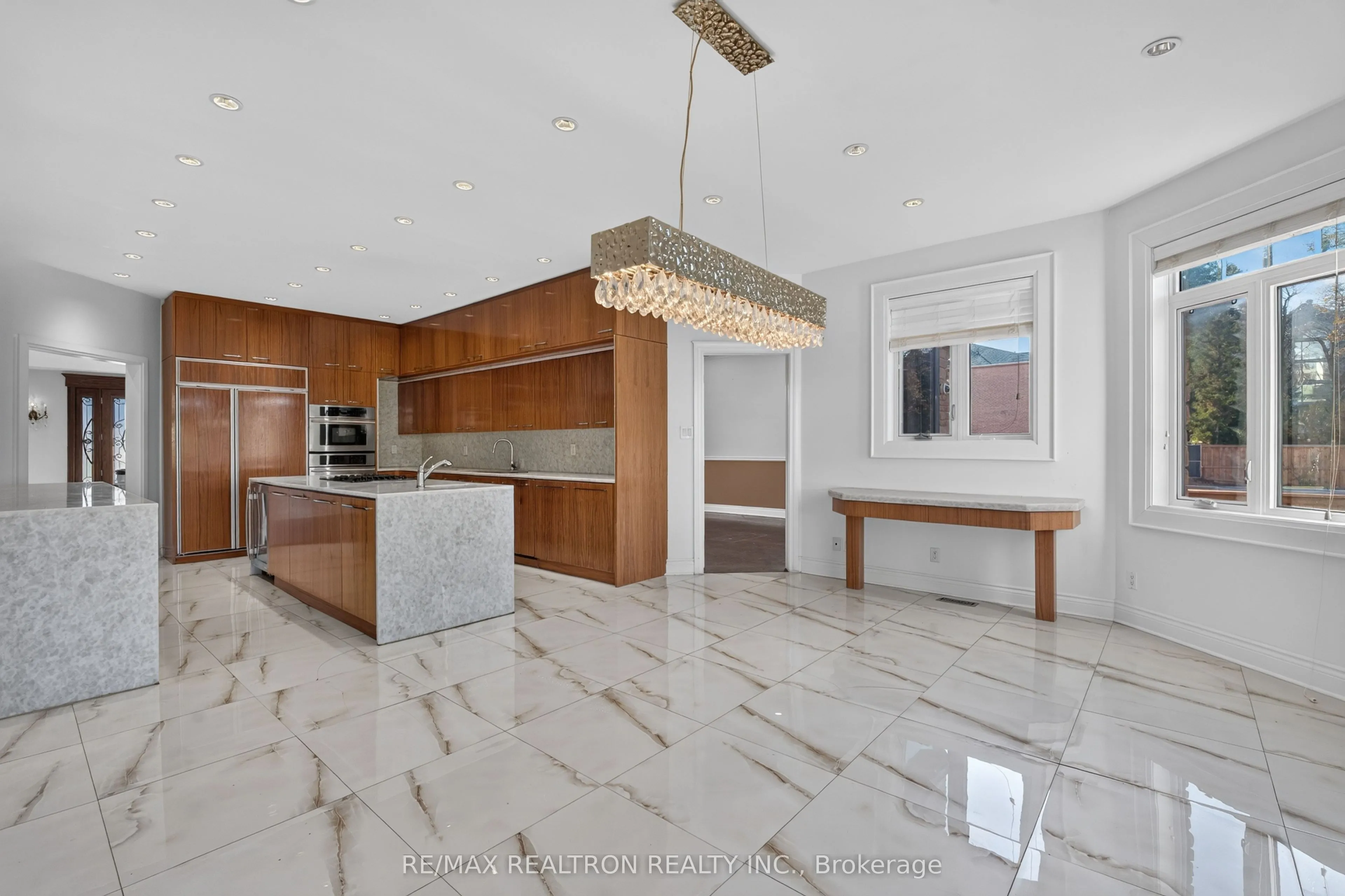 166 Arnold Avenue