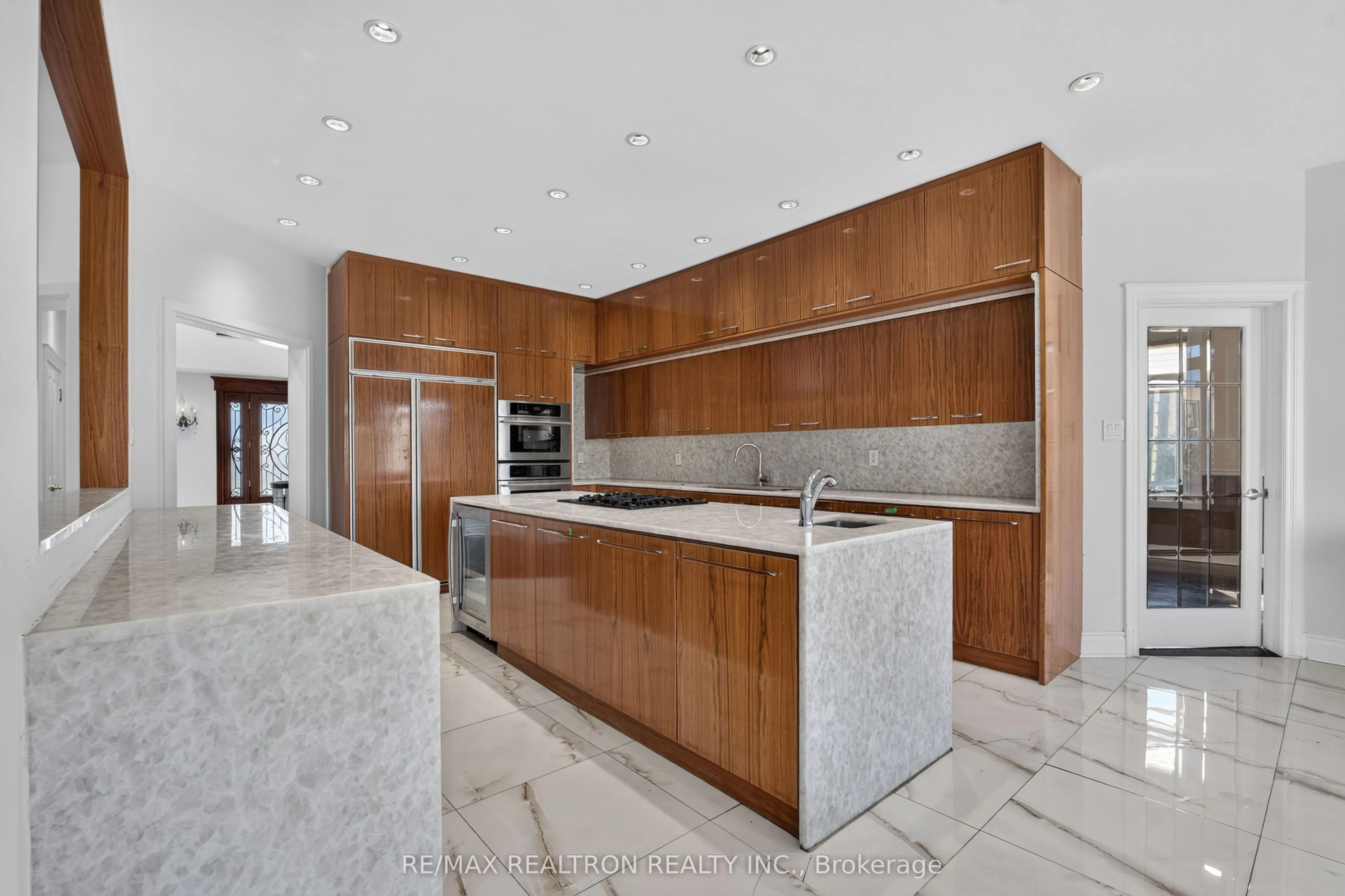 166 Arnold Avenue
