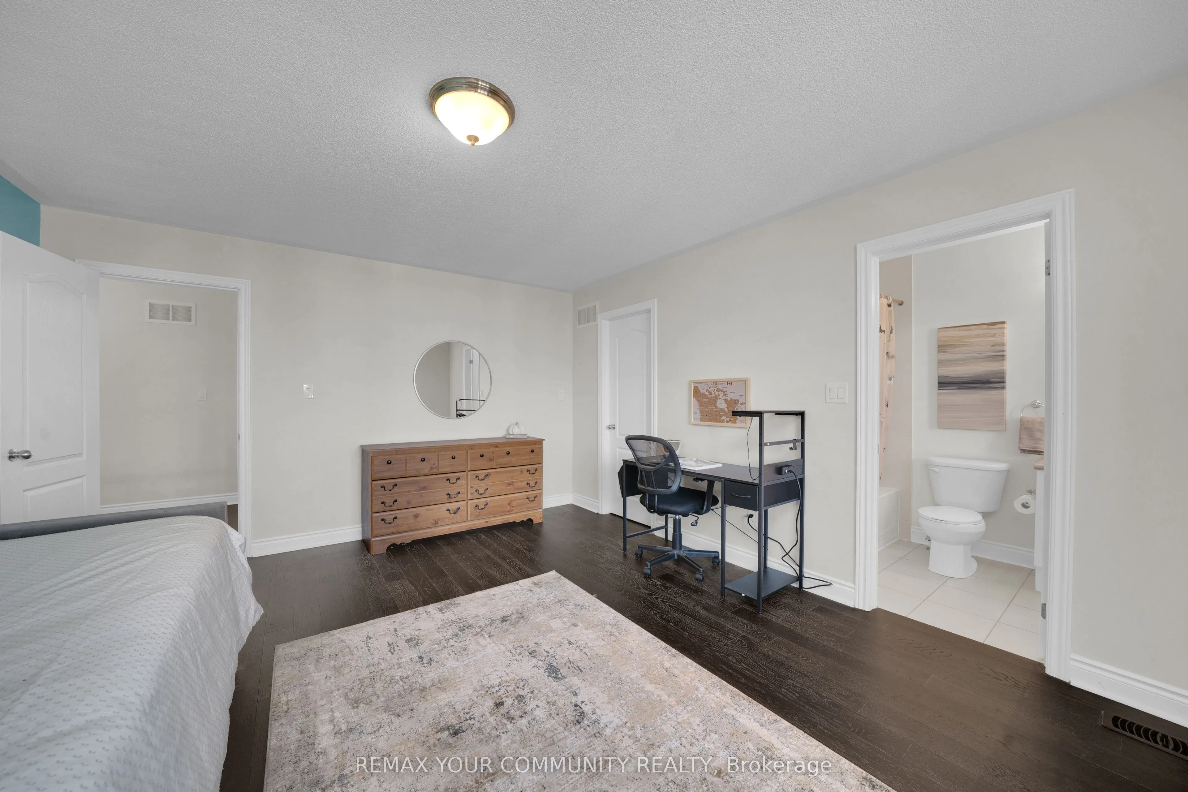1042 Wilbur Pipher Circle