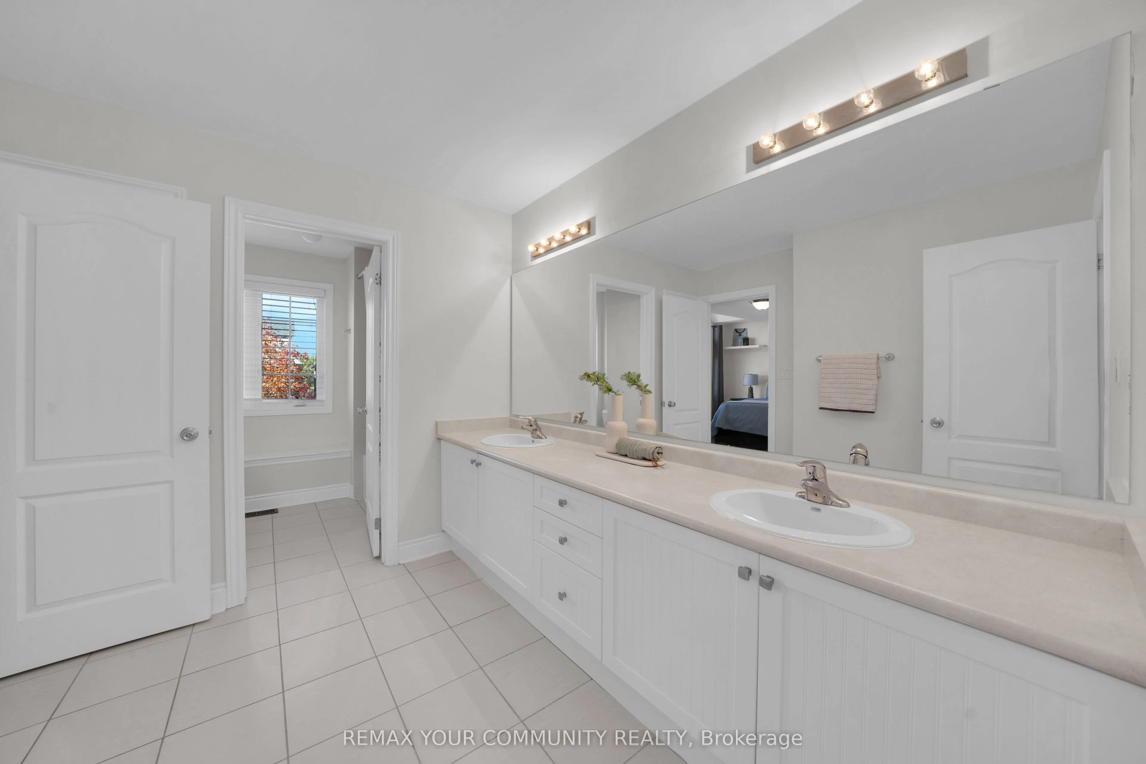 1042 Wilbur Pipher Circle