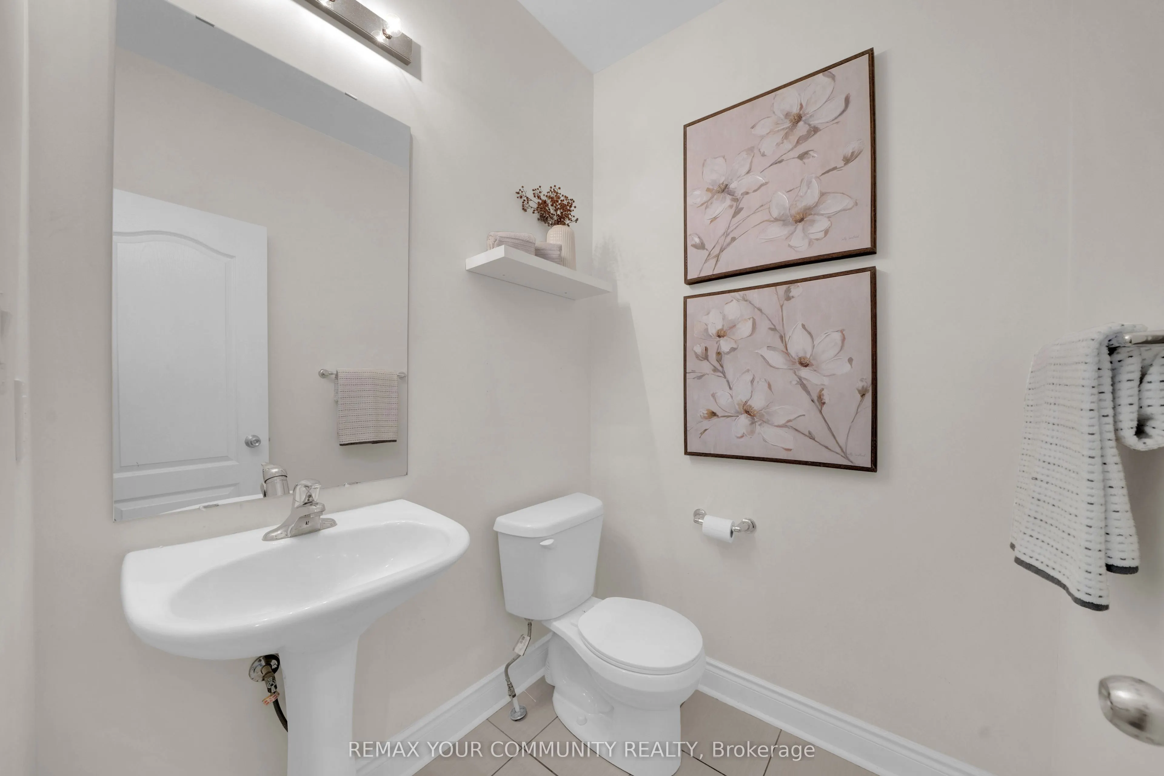 1042 Wilbur Pipher Circle
