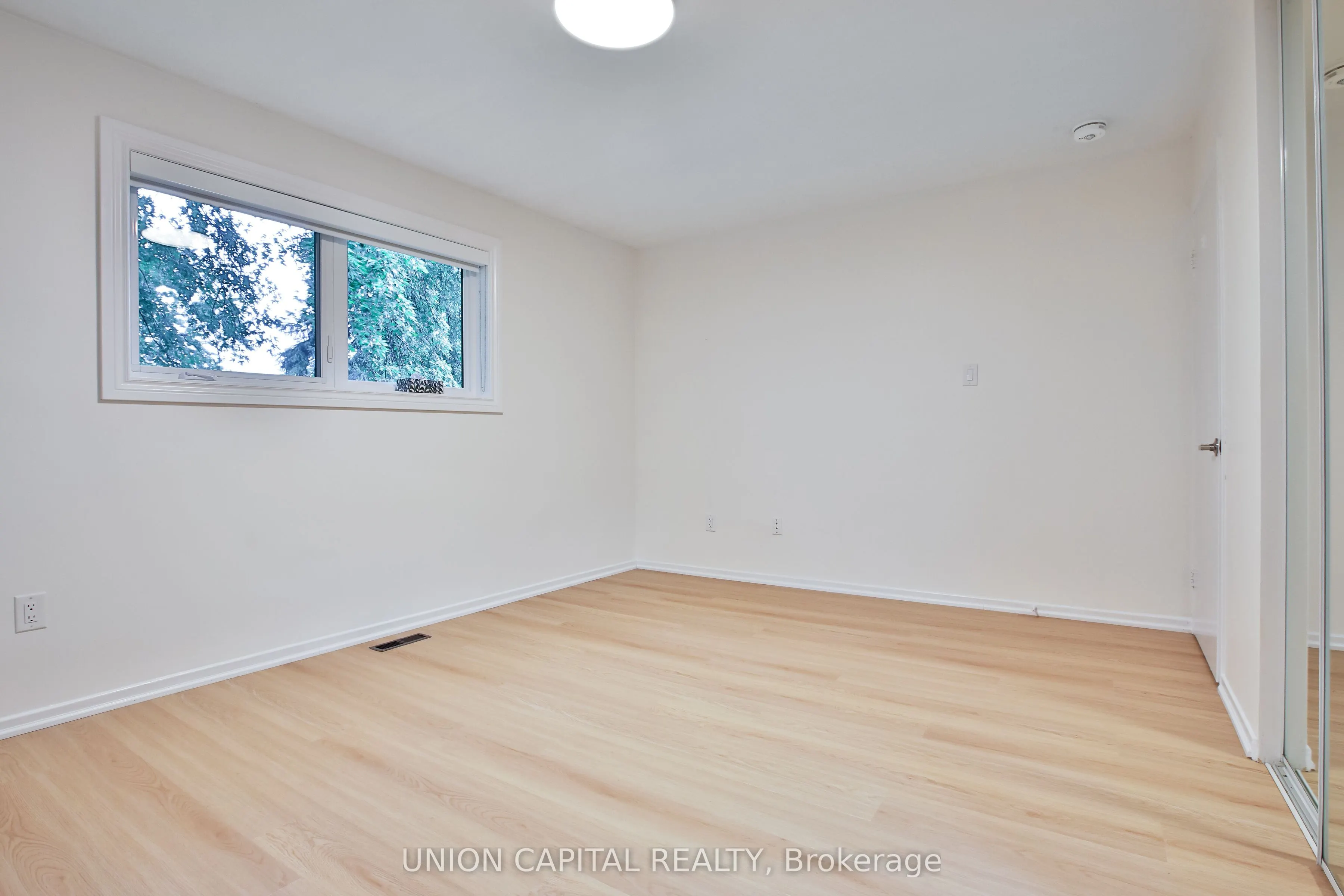 131 Romfield Circuit #Upper
