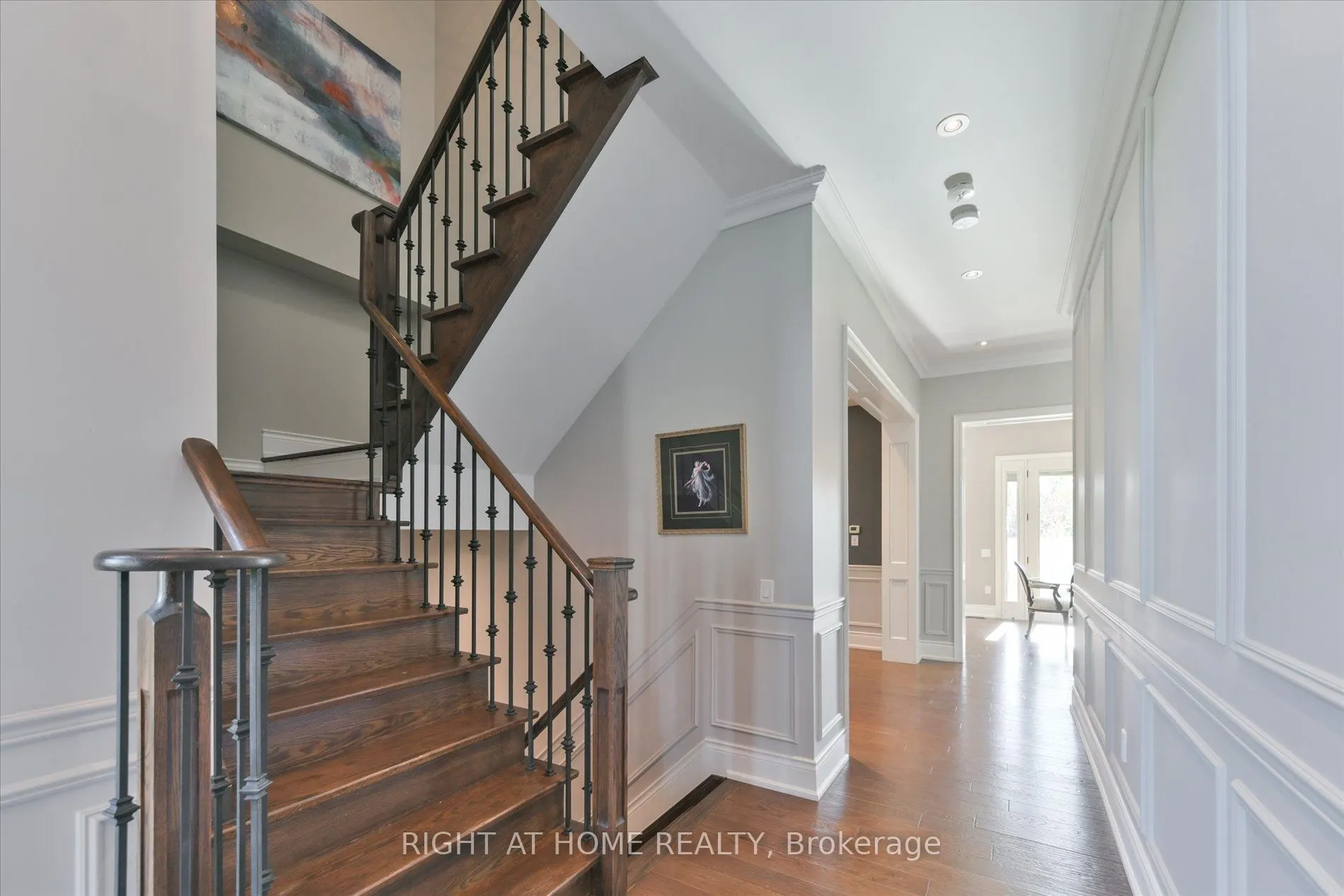 25 Wedgeport Court