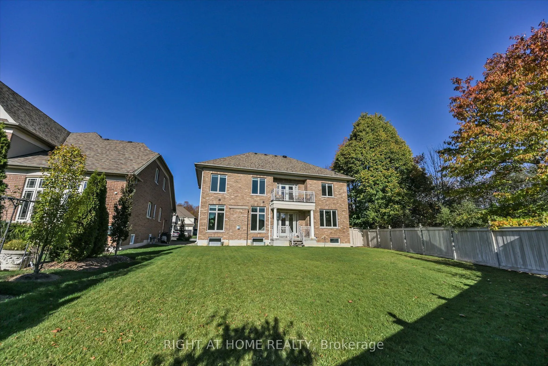 25 Wedgeport Court
