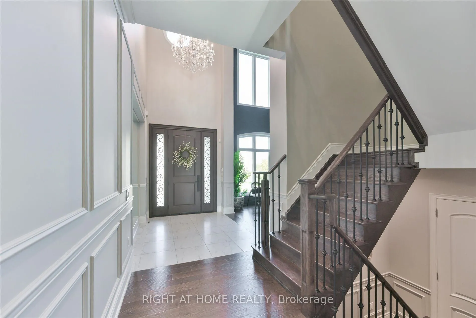 25 Wedgeport Court
