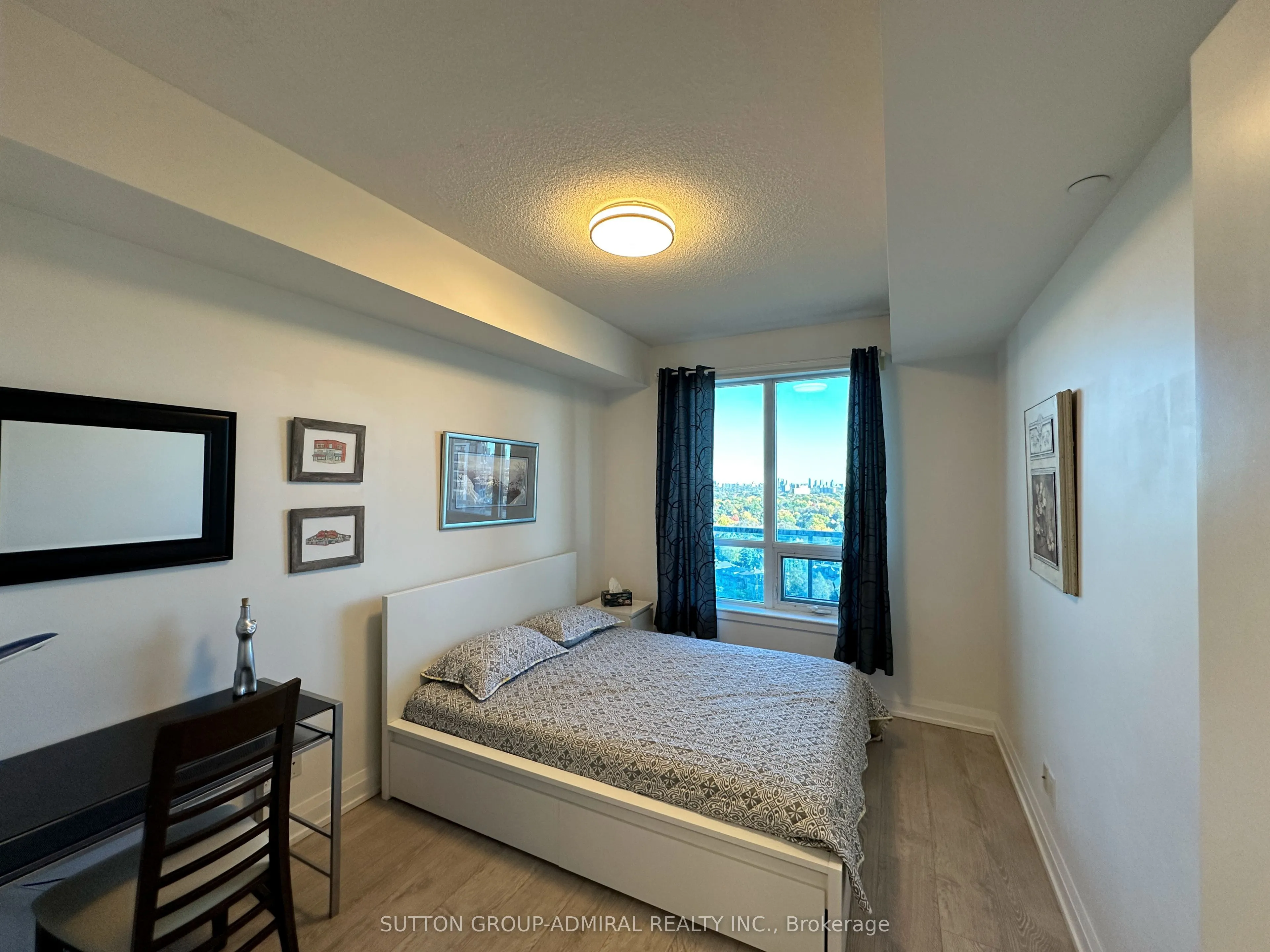 7161 Yonge Street #1728