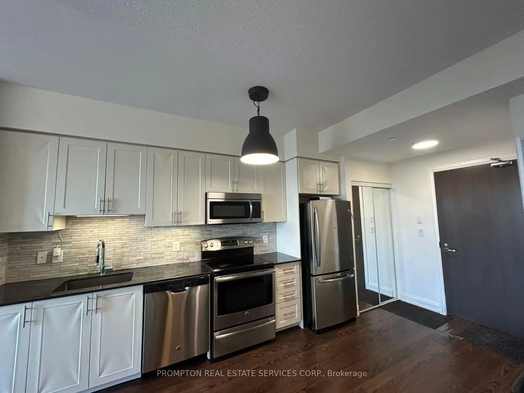 7171 Yonge Street #2110