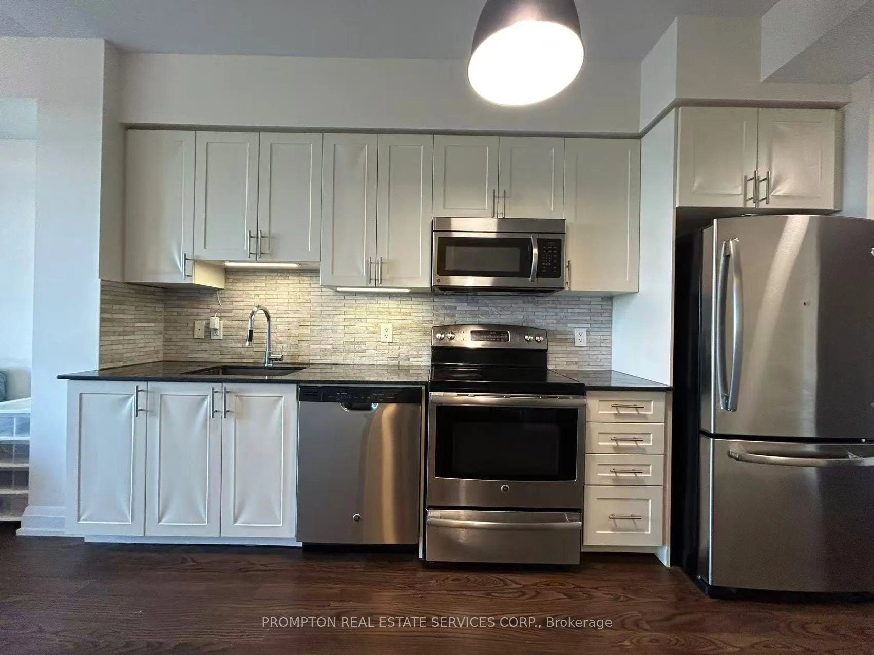 7171 Yonge Street #2110