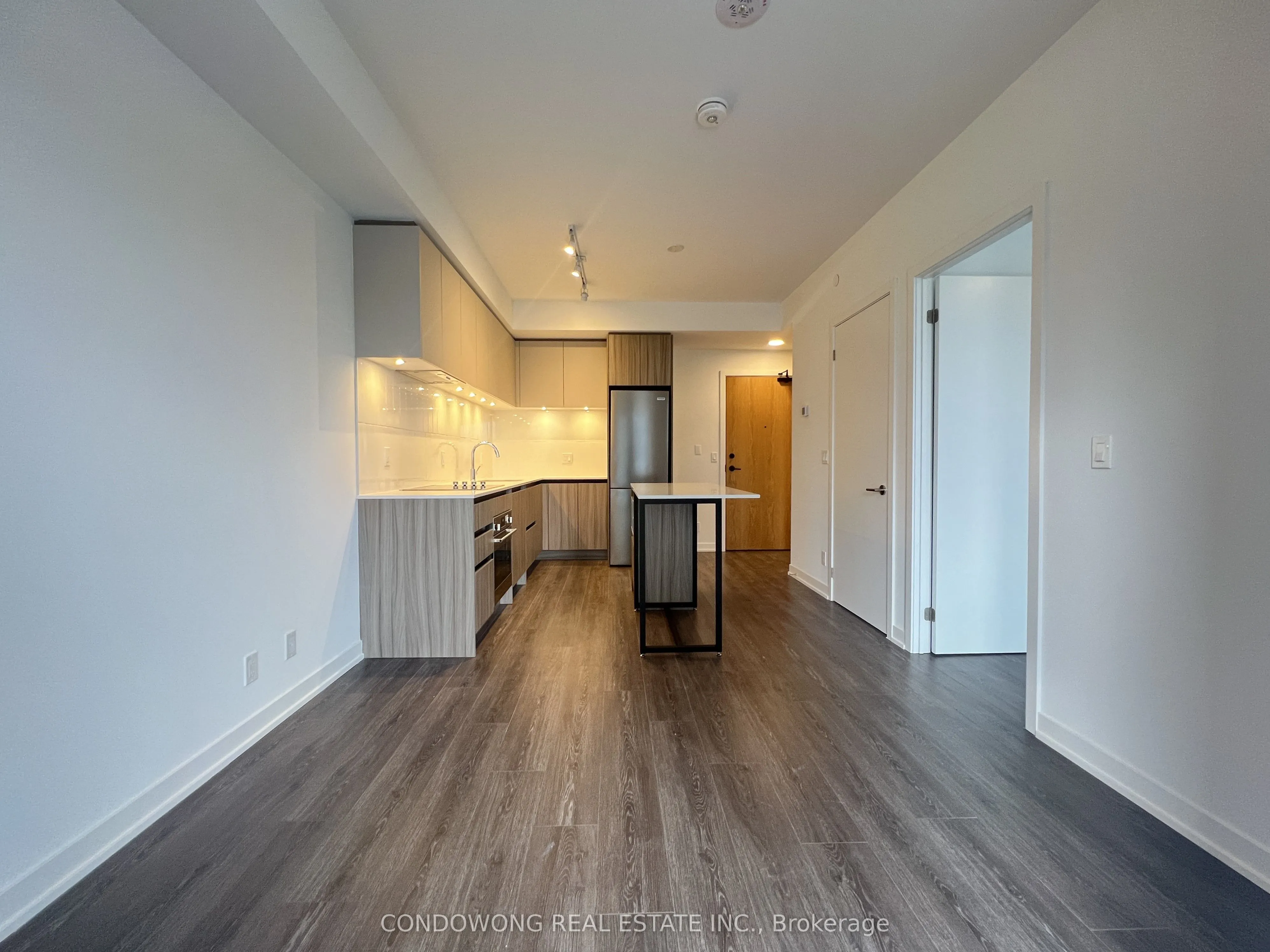 7950 Bathurst Street #518