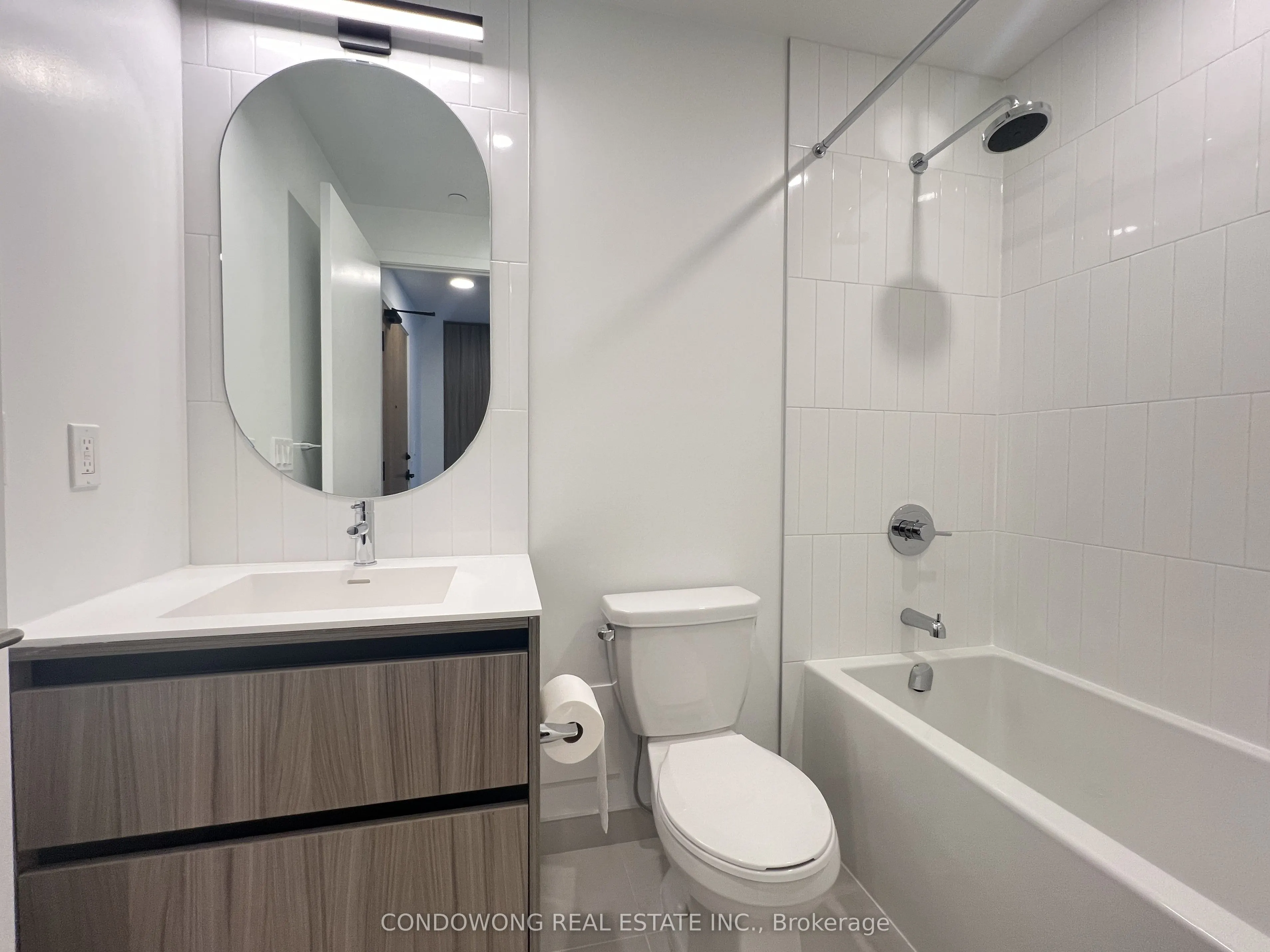 7950 Bathurst Street #518