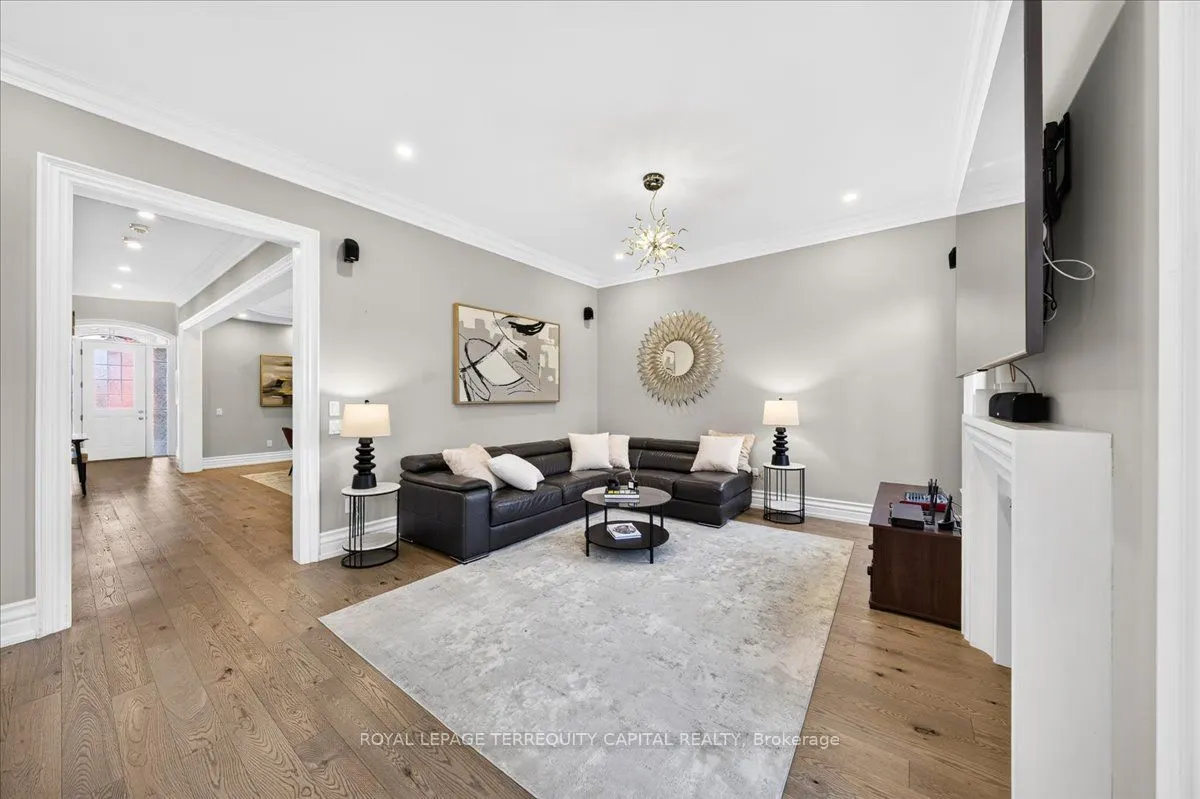 613 Clifford Perry Place