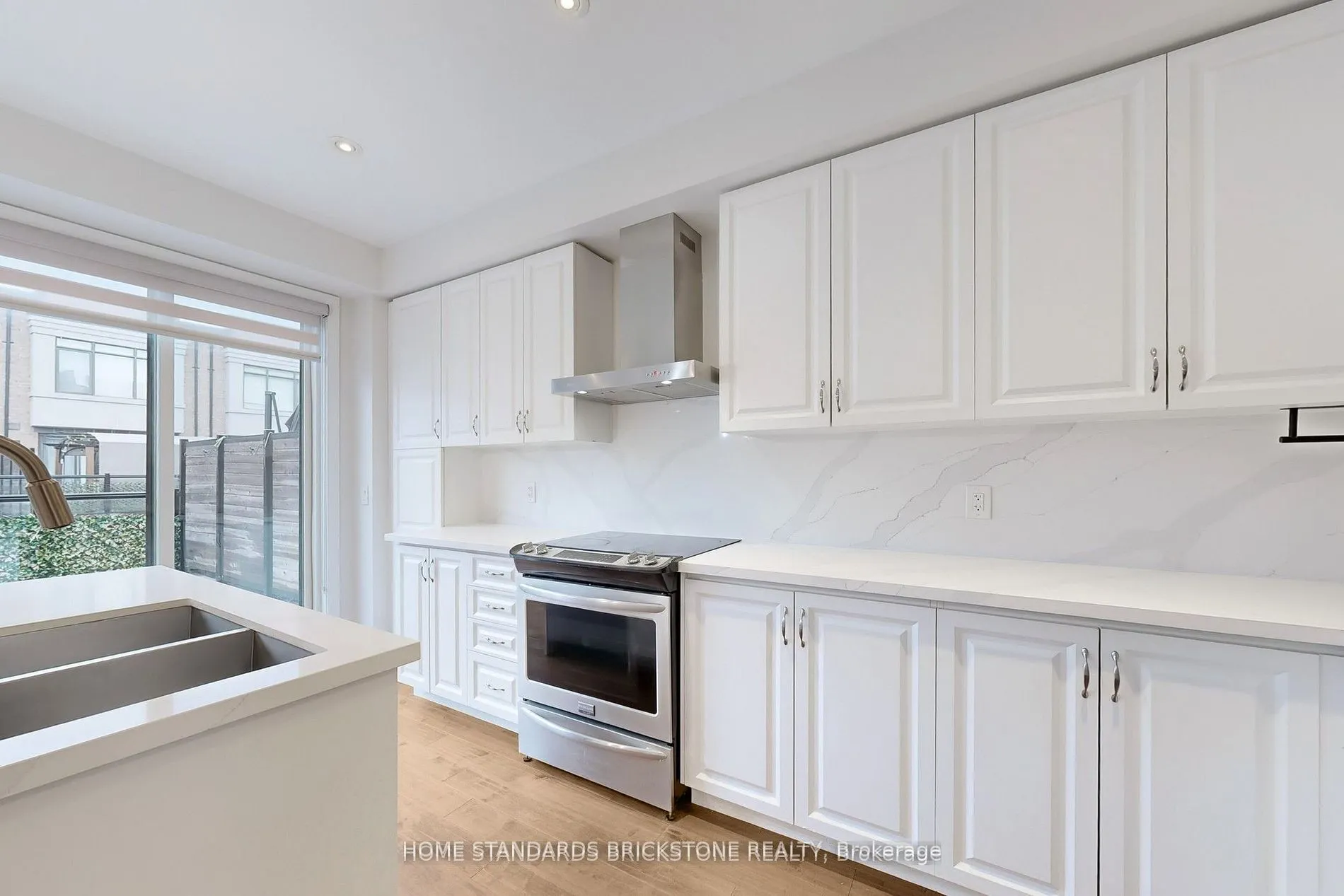 215 Salterton Circle