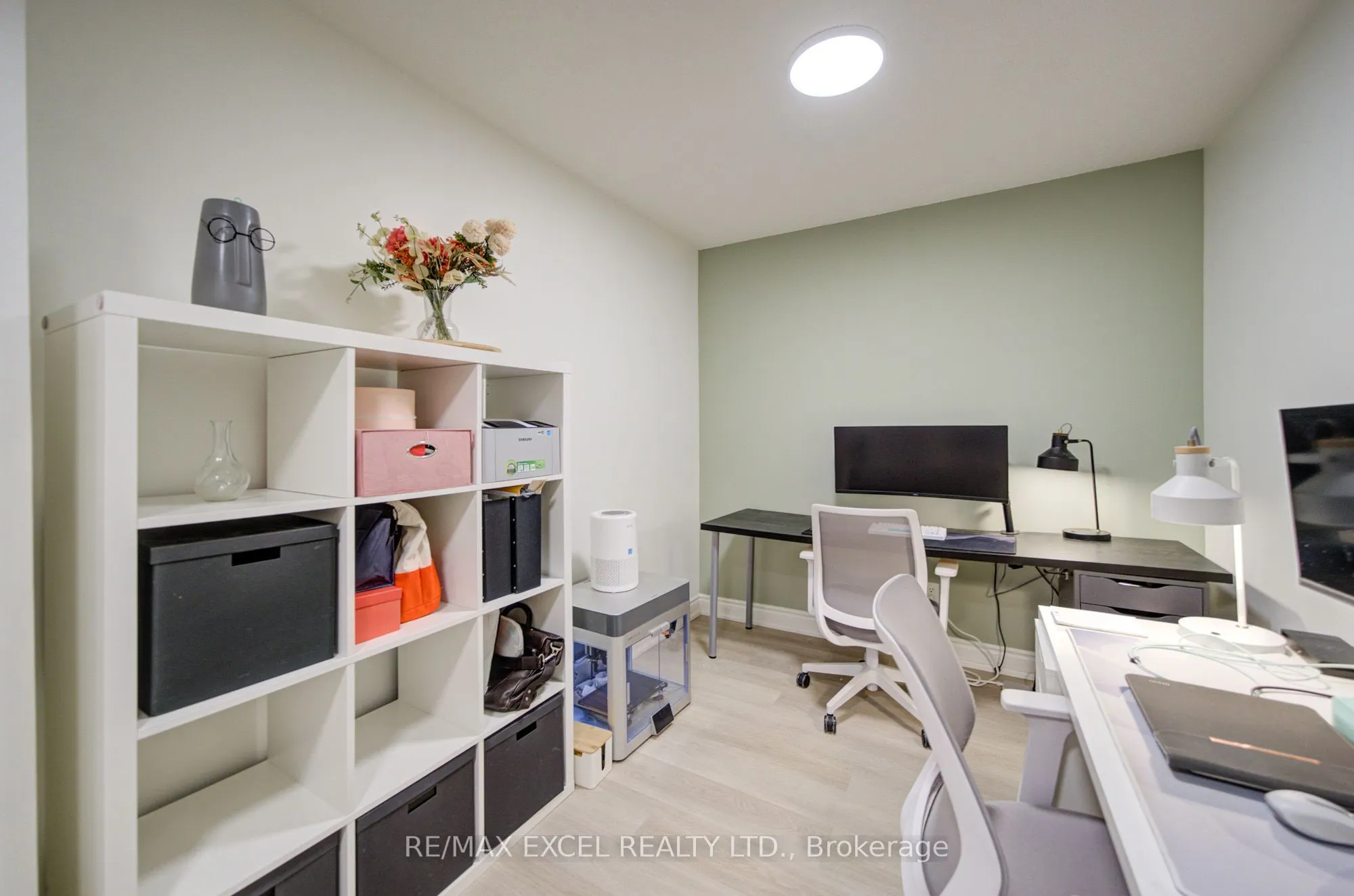 37 Galleria Parkway #202