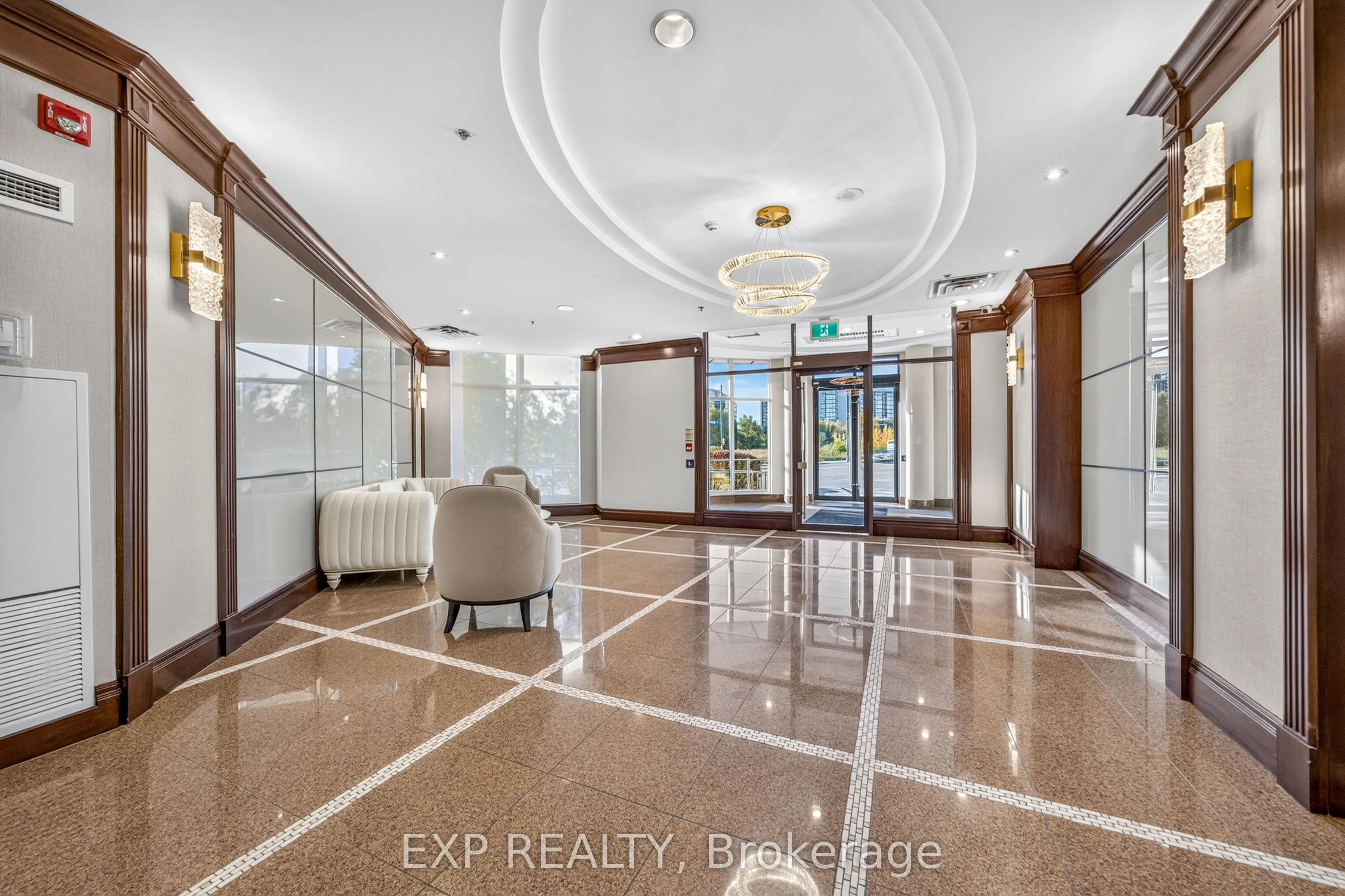 18 Harding Boulevard W #427